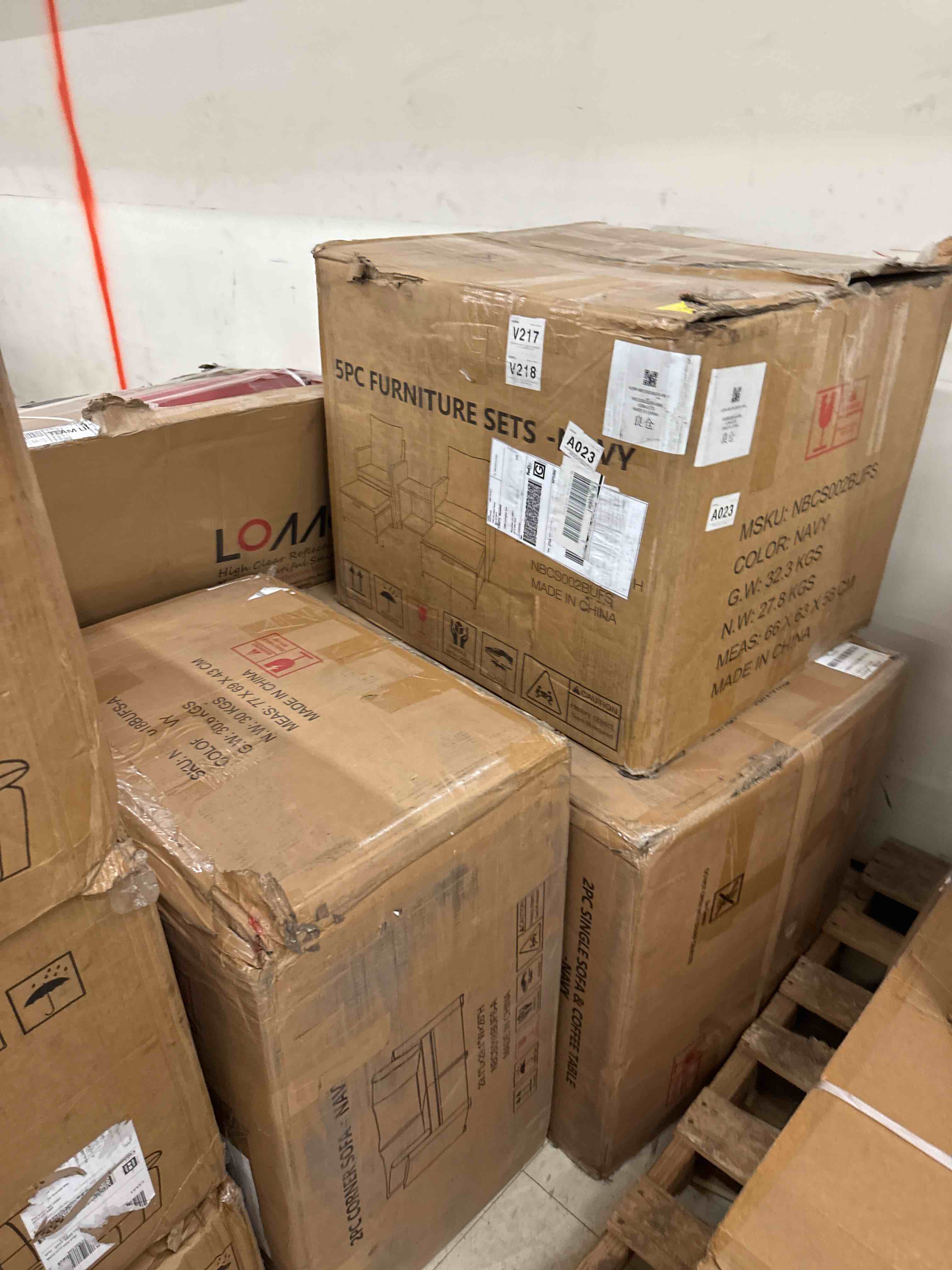 https://s3.amazonaws.com/lotting-images-prod/phillipi/YEL5013108_1726774106442.jpeg