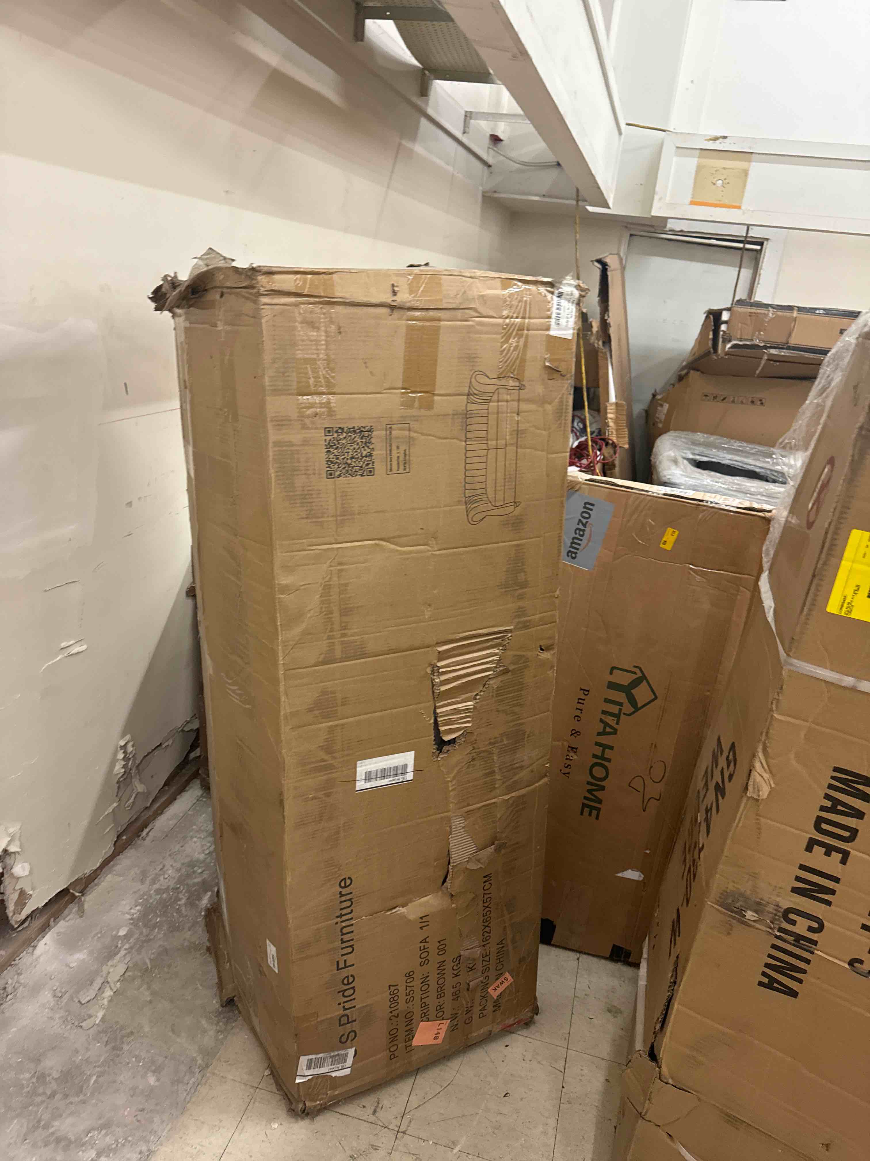https://s3.amazonaws.com/lotting-images-prod/phillipi/YEL5013264_1727979435533.jpeg