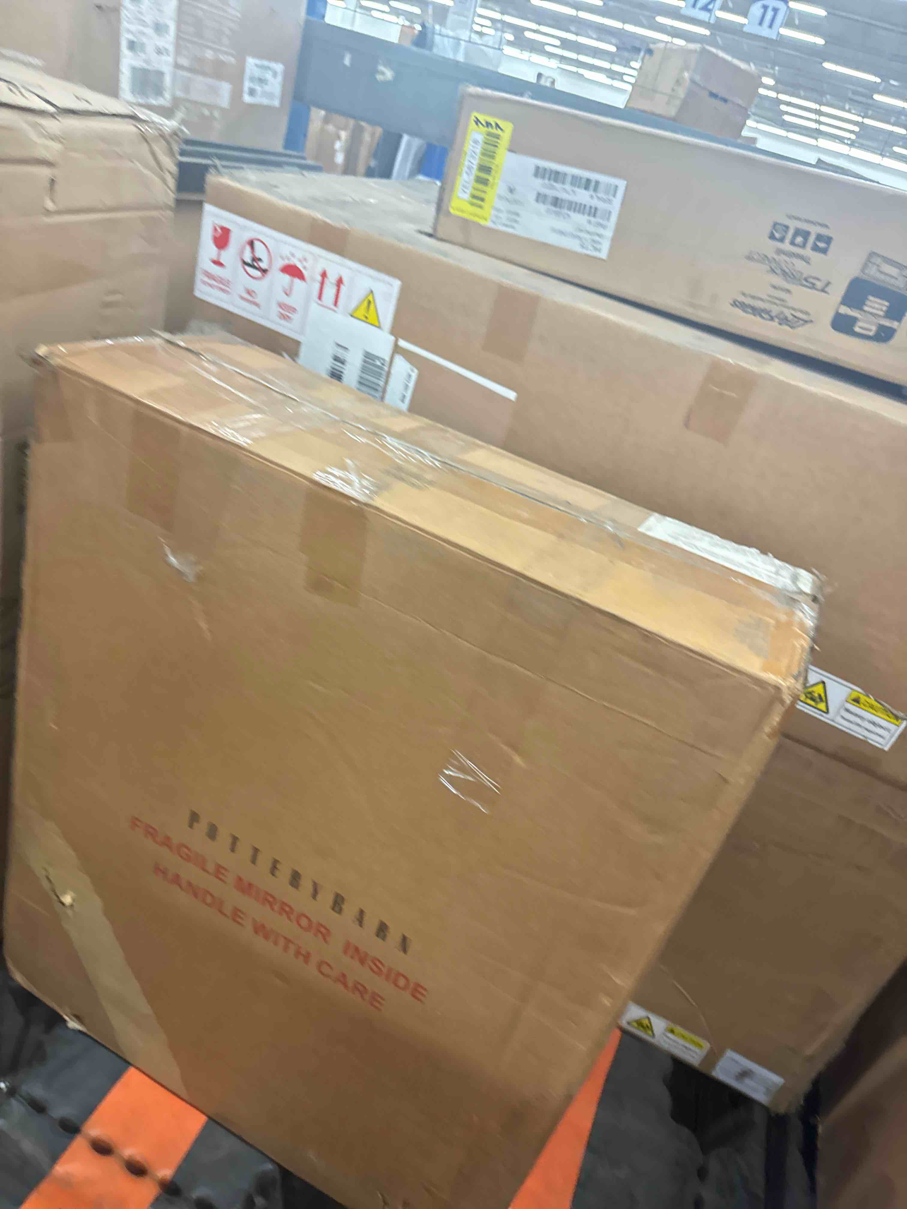 https://s3.amazonaws.com/lotting-images-prod/phillipi/YEL5013320_1728577247556.jpeg
