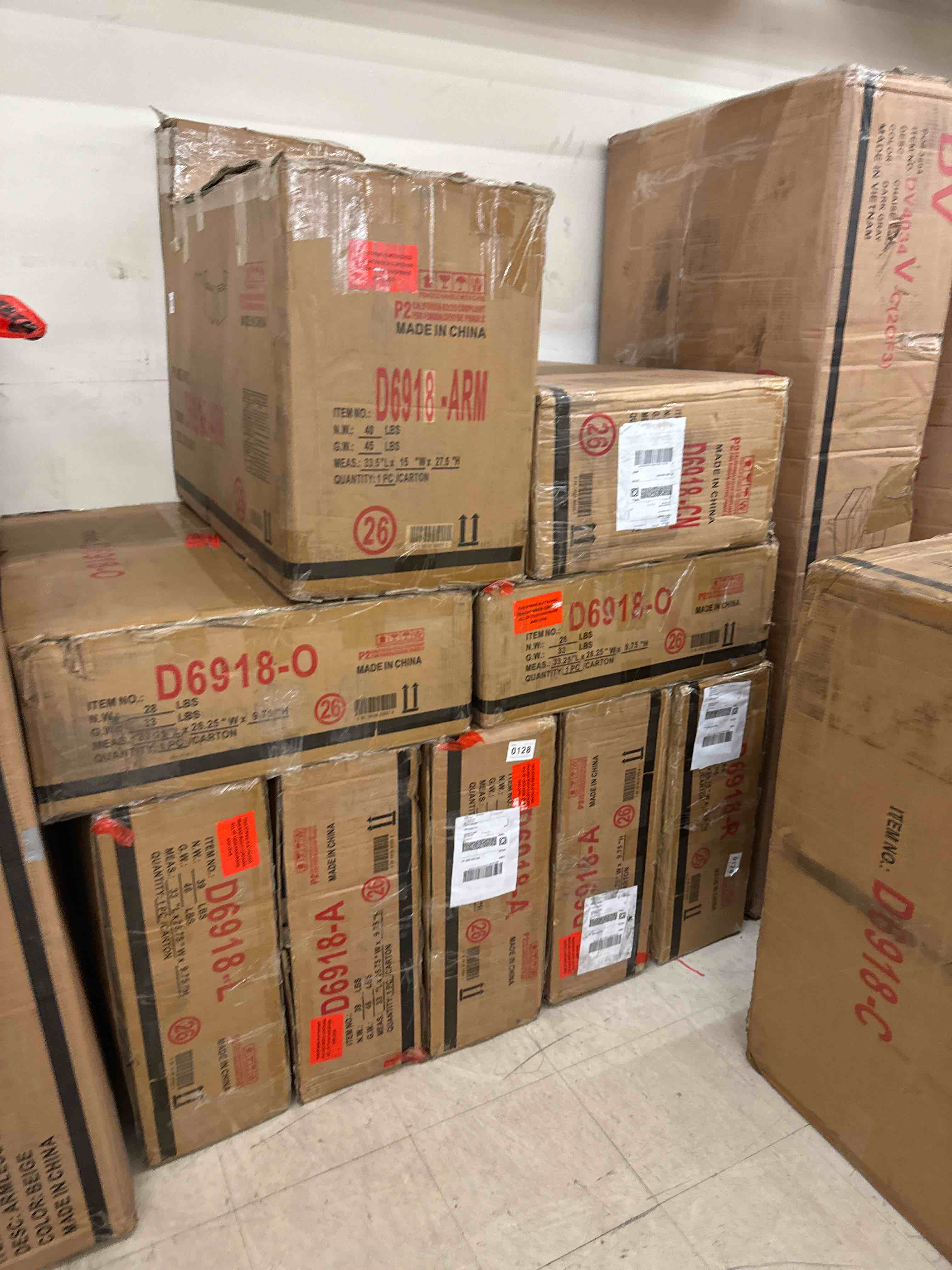 https://s3.amazonaws.com/lotting-images-prod/phillipi/YEL5013346_1728583566822.jpeg