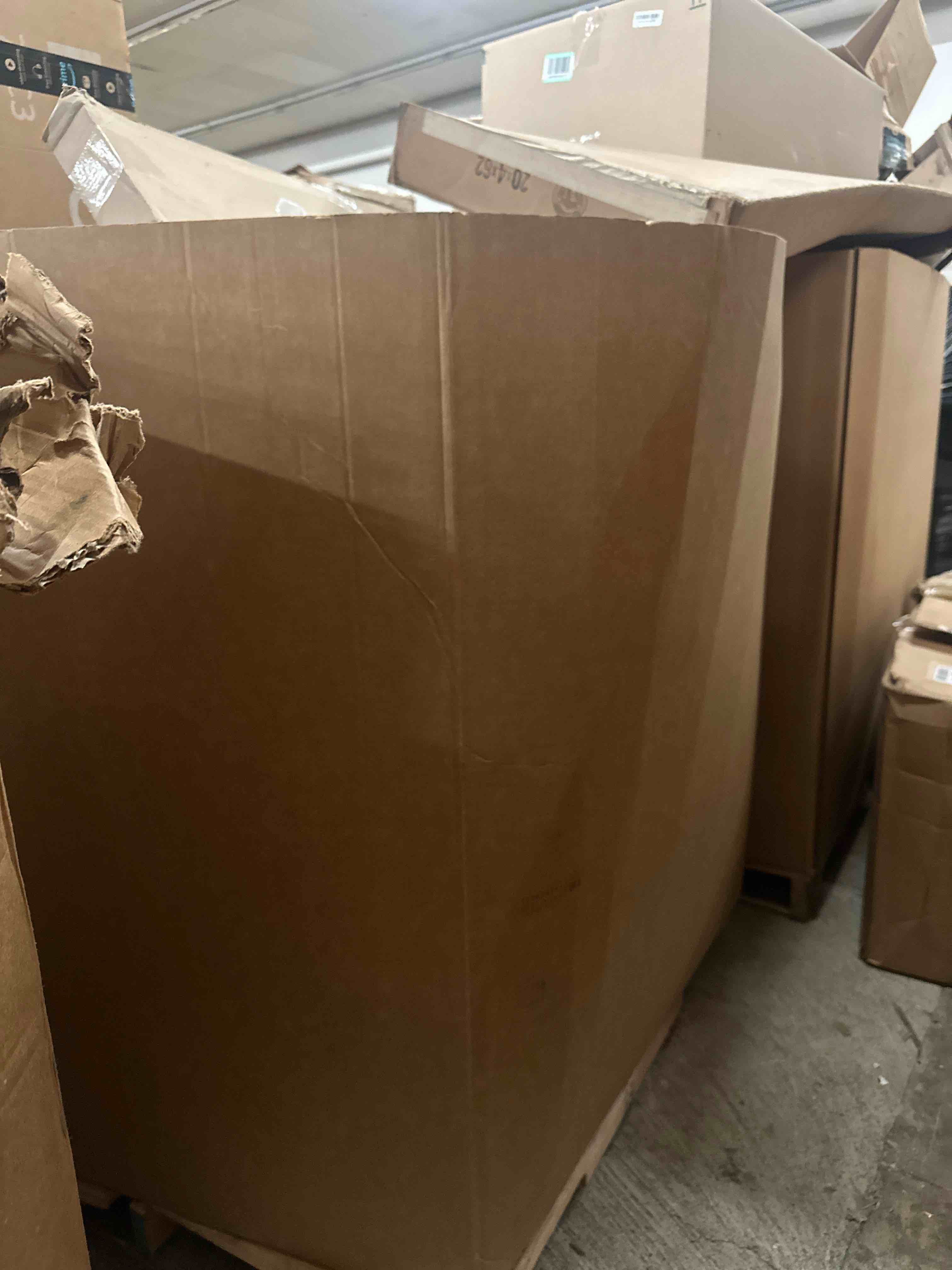 https://s3.amazonaws.com/lotting-images-prod/phillipi/YEL5013530_1711561945942.jpeg