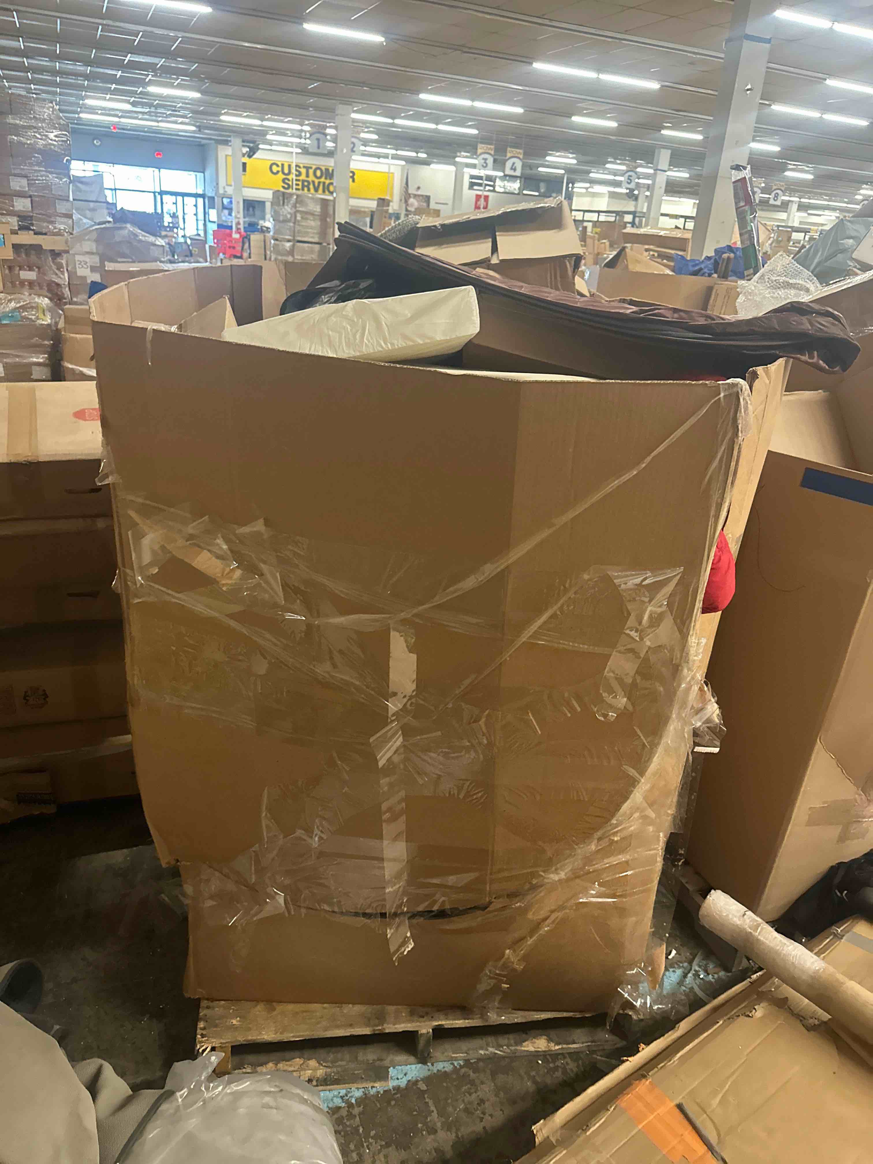https://s3.amazonaws.com/lotting-images-prod/phillipi/YEL5013530_1711561999076.jpeg