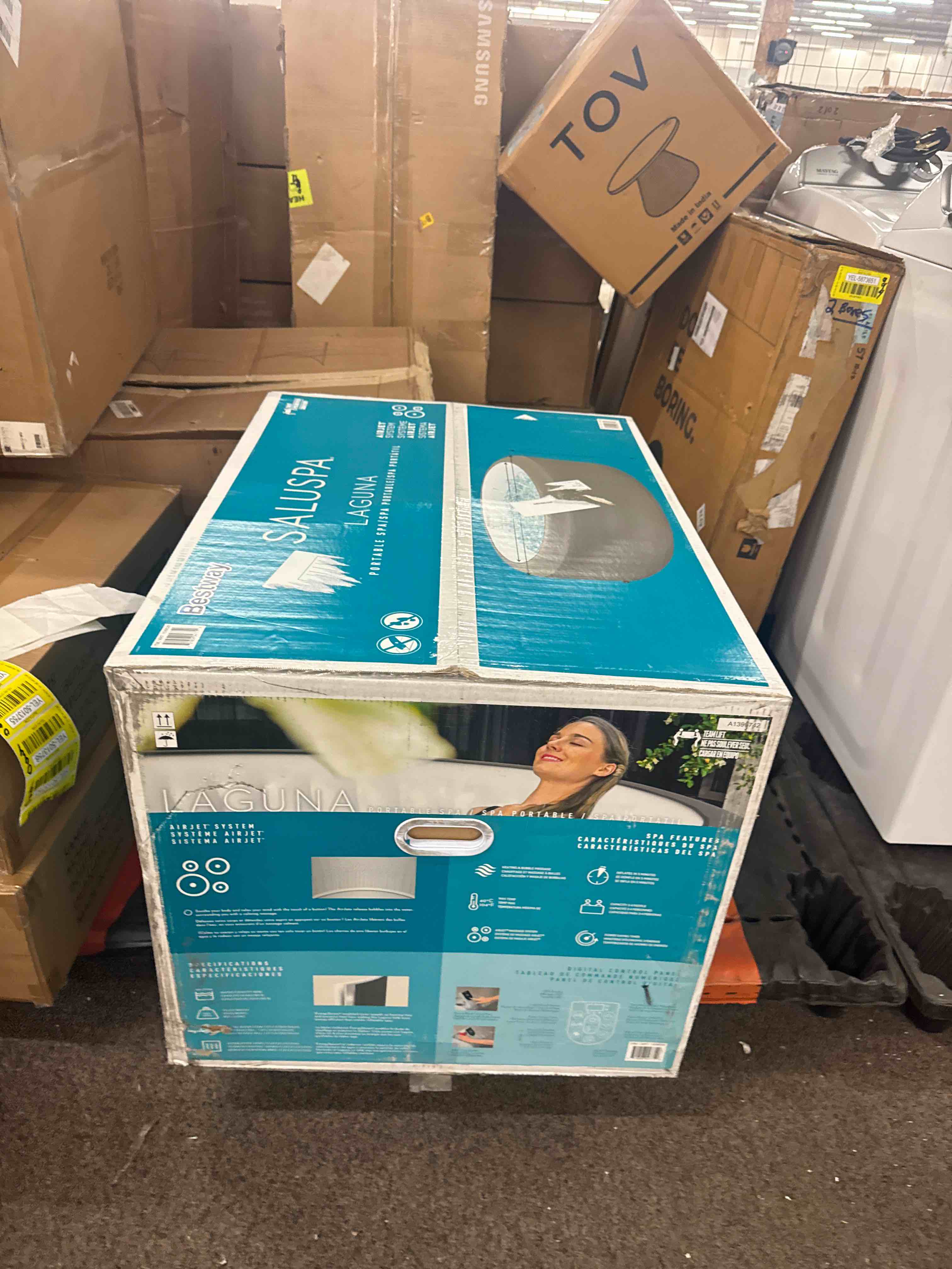 https://s3.amazonaws.com/lotting-images-prod/phillipi/YEL5013749_1737057466929.jpeg