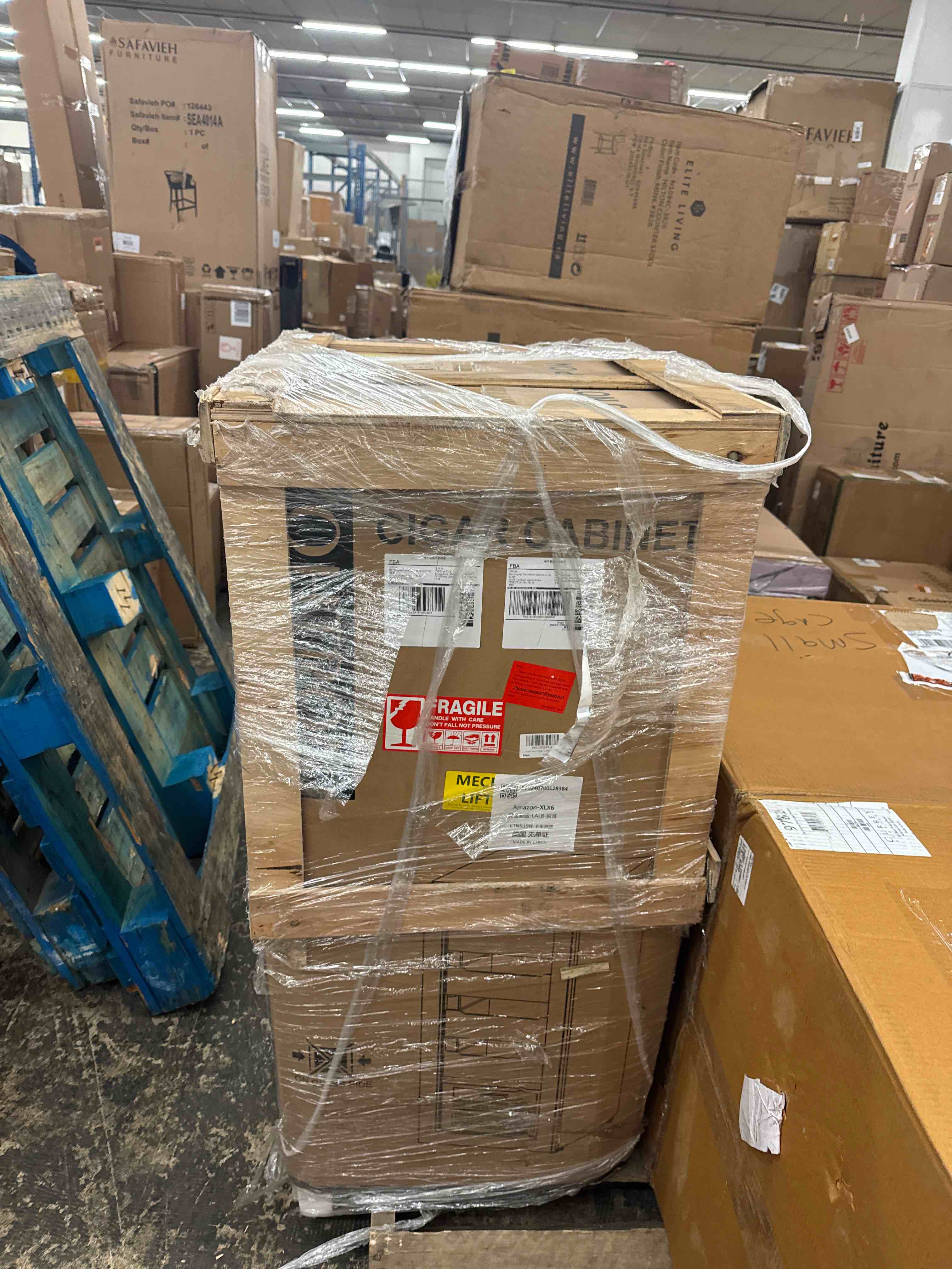 https://s3.amazonaws.com/lotting-images-prod/phillipi/YEL5013754_1737061698669.jpeg