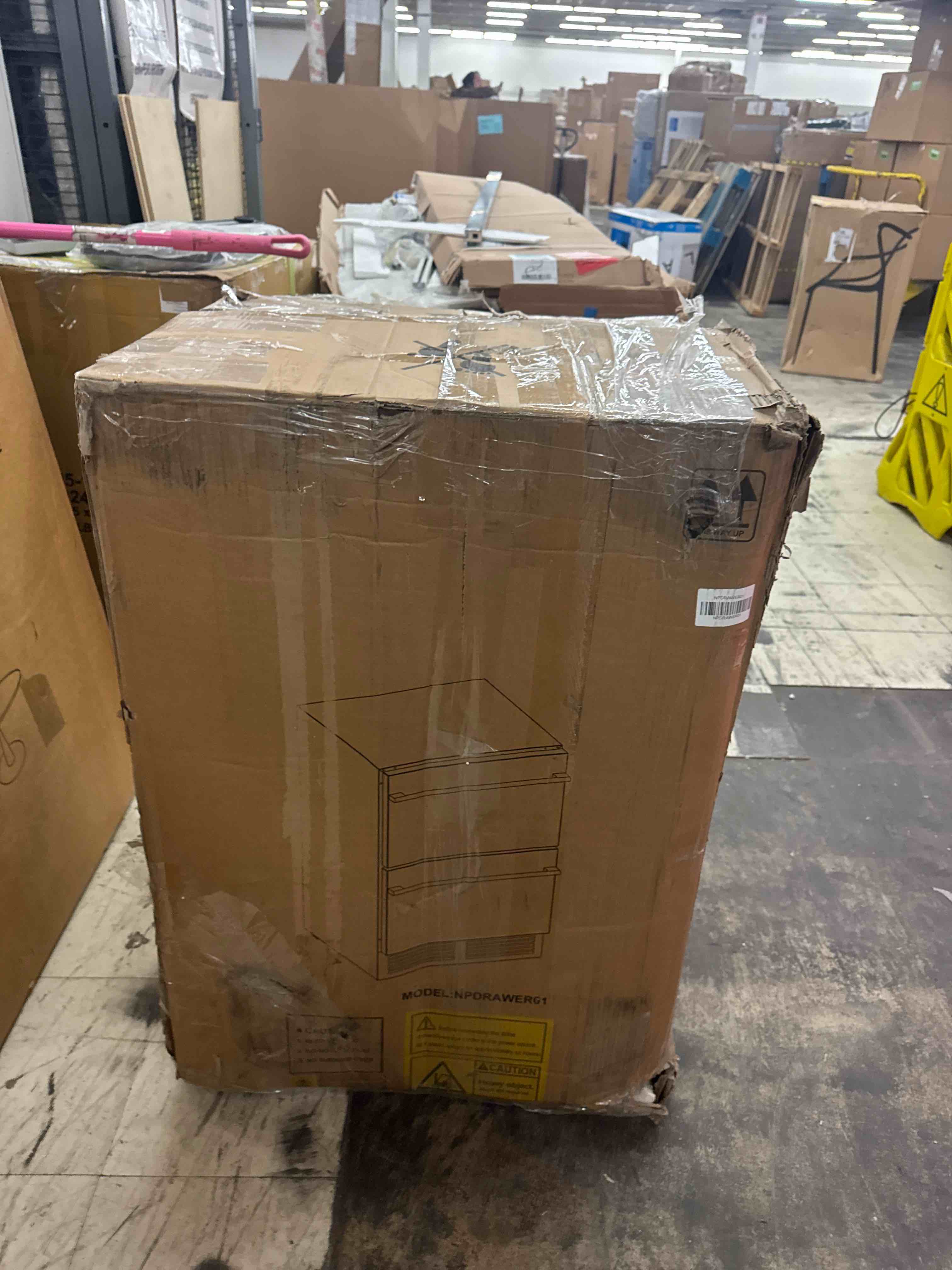 https://s3.amazonaws.com/lotting-images-prod/phillipi/YEL5013858_1740161264038.jpeg