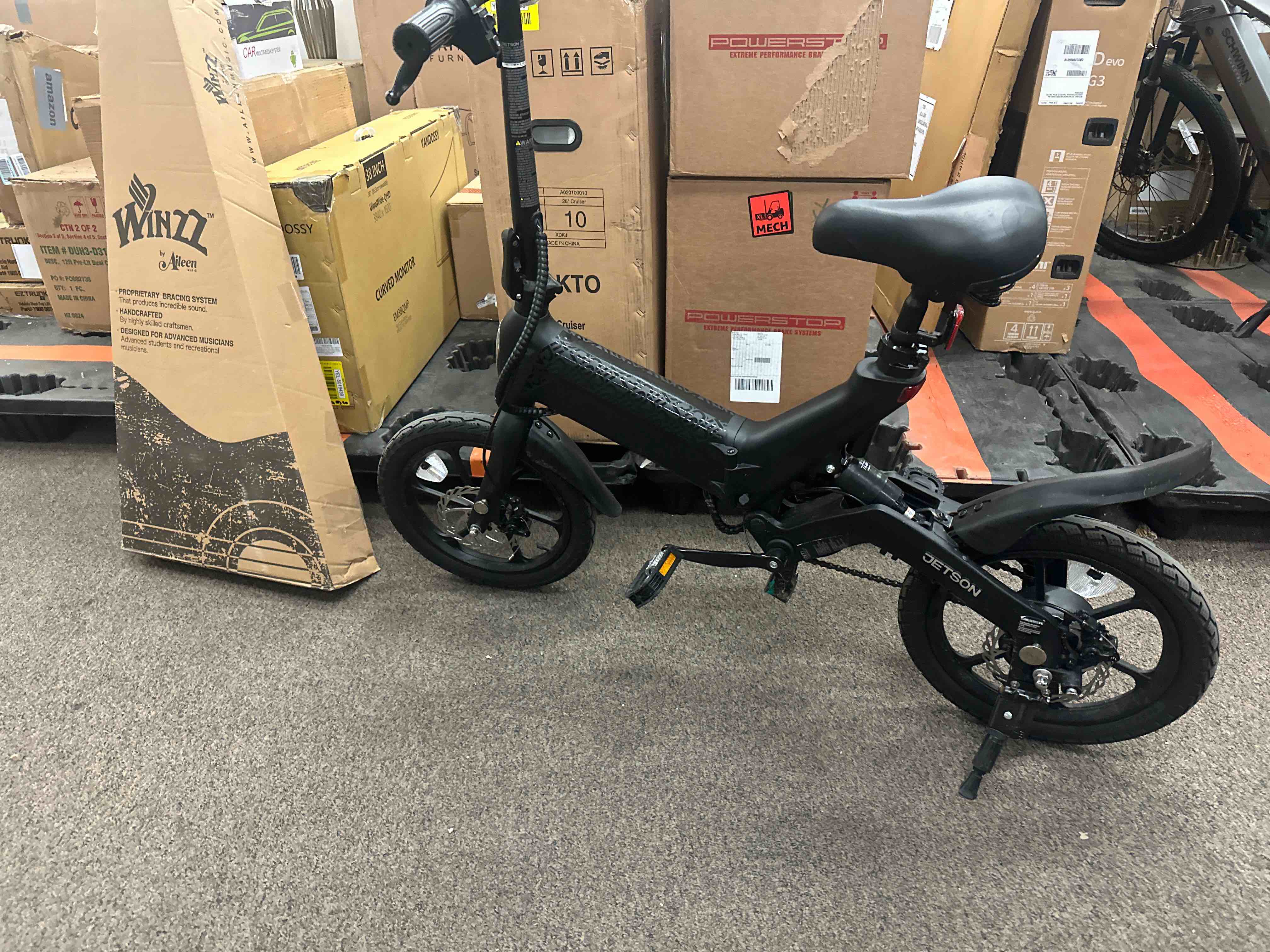 https://s3.amazonaws.com/lotting-images-prod/phillipi/YEL5013879_1741366498109.jpeg