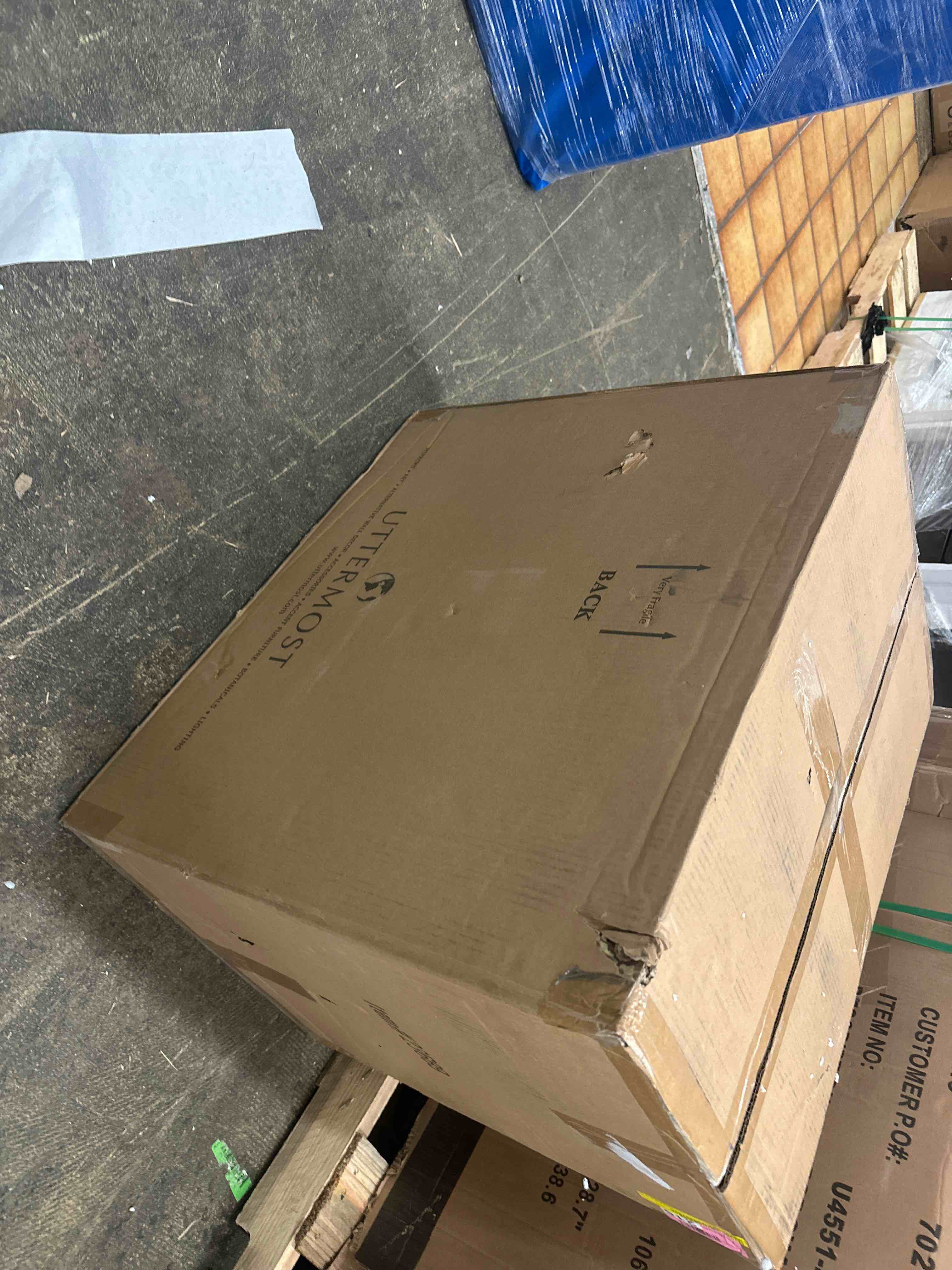 https://s3.amazonaws.com/lotting-images-prod/phillipi/YEL5014028_1743619724954.jpeg