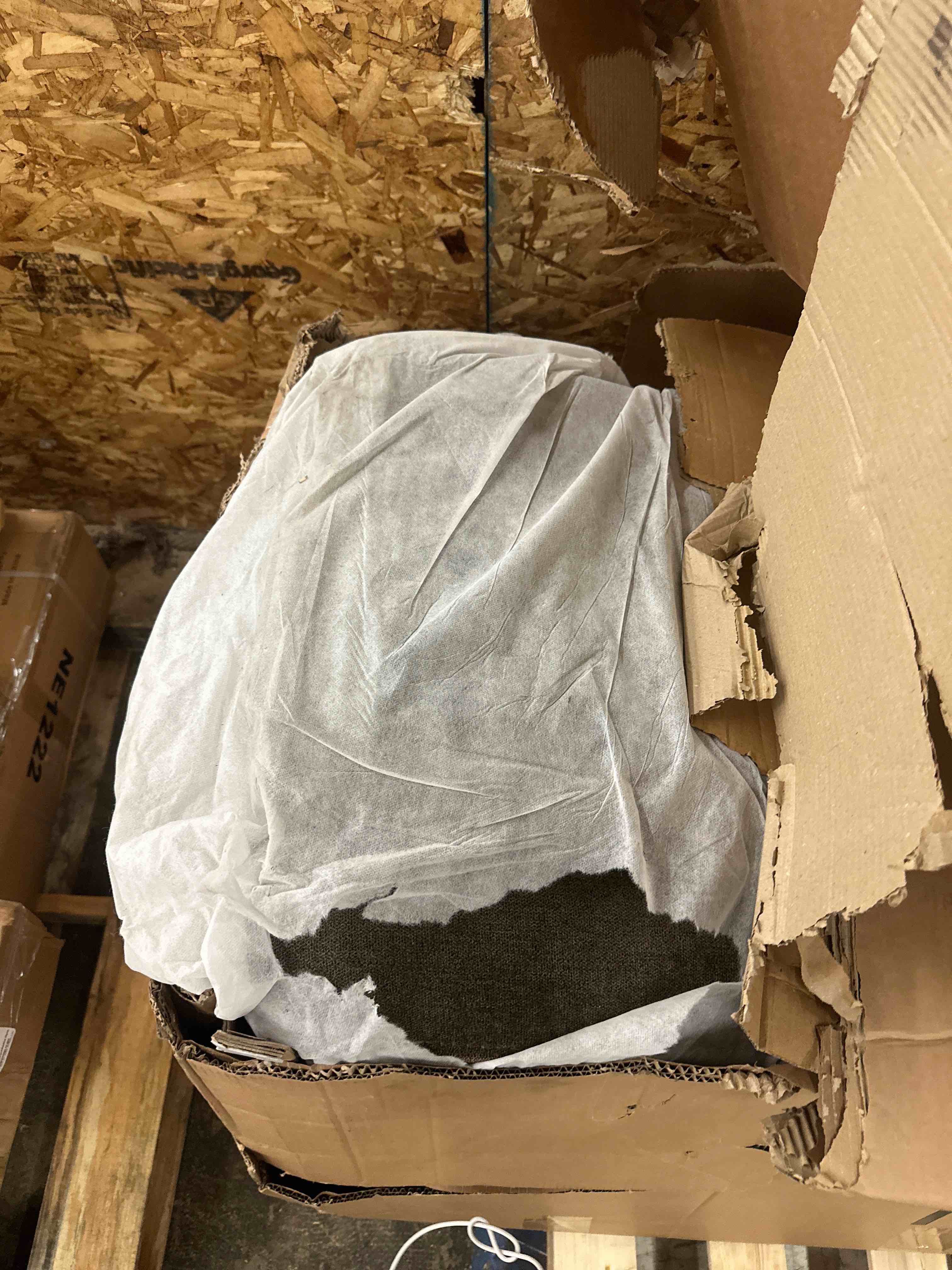 https://s3.amazonaws.com/lotting-images-prod/phillipi/YEL5014029_1743622096051.jpeg