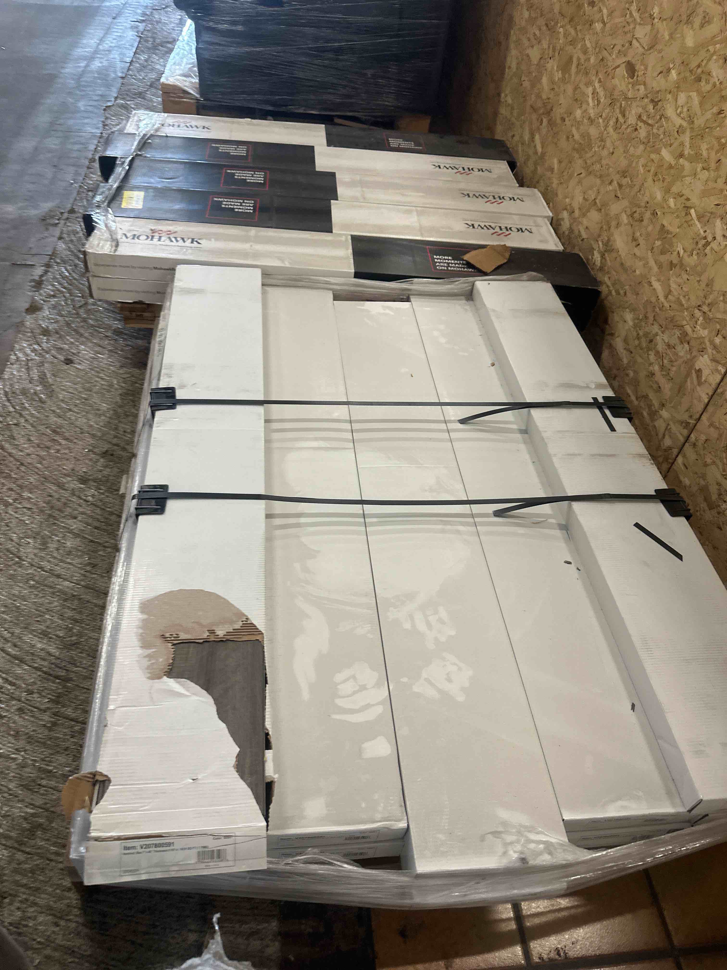 https://s3.amazonaws.com/lotting-images-prod/phillipi/YEL5014031_1744216101820.jpeg