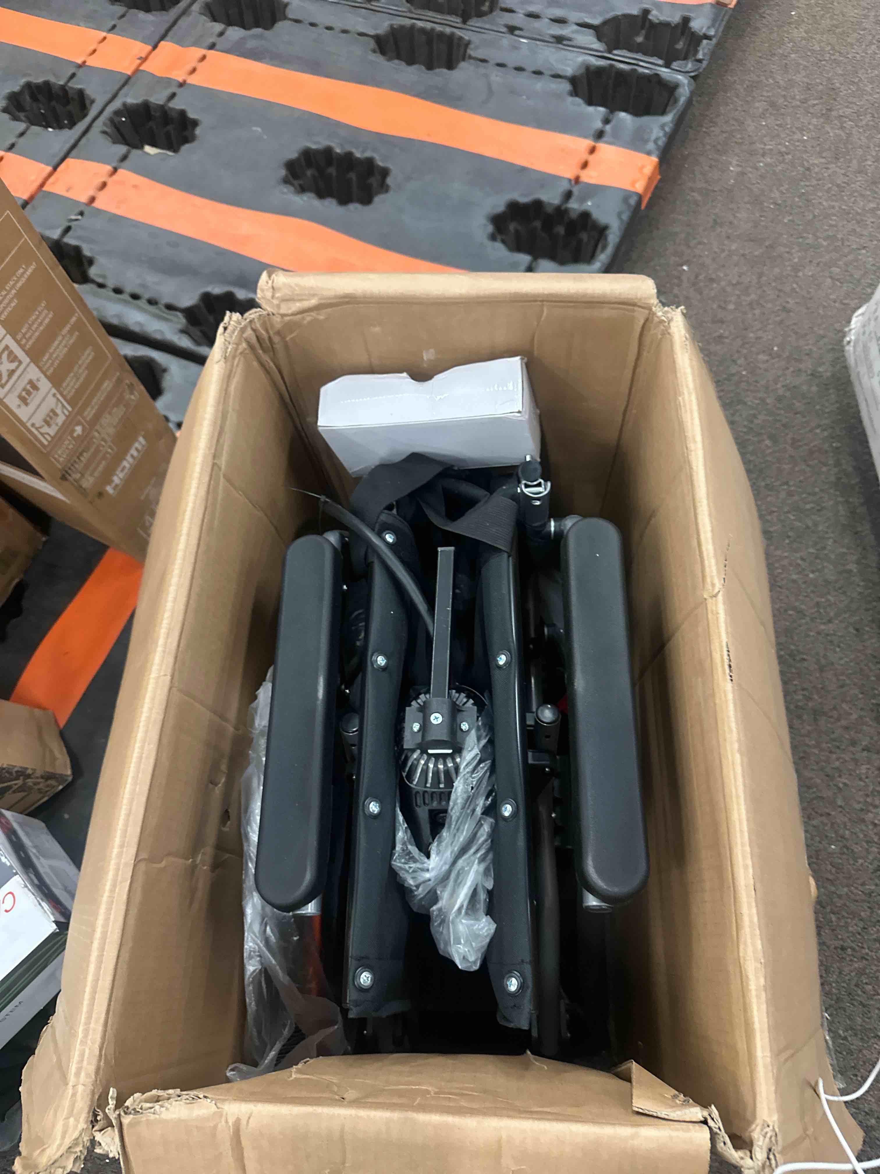 https://s3.amazonaws.com/lotting-images-prod/phillipi/YEL5014045_1743623623782.jpeg