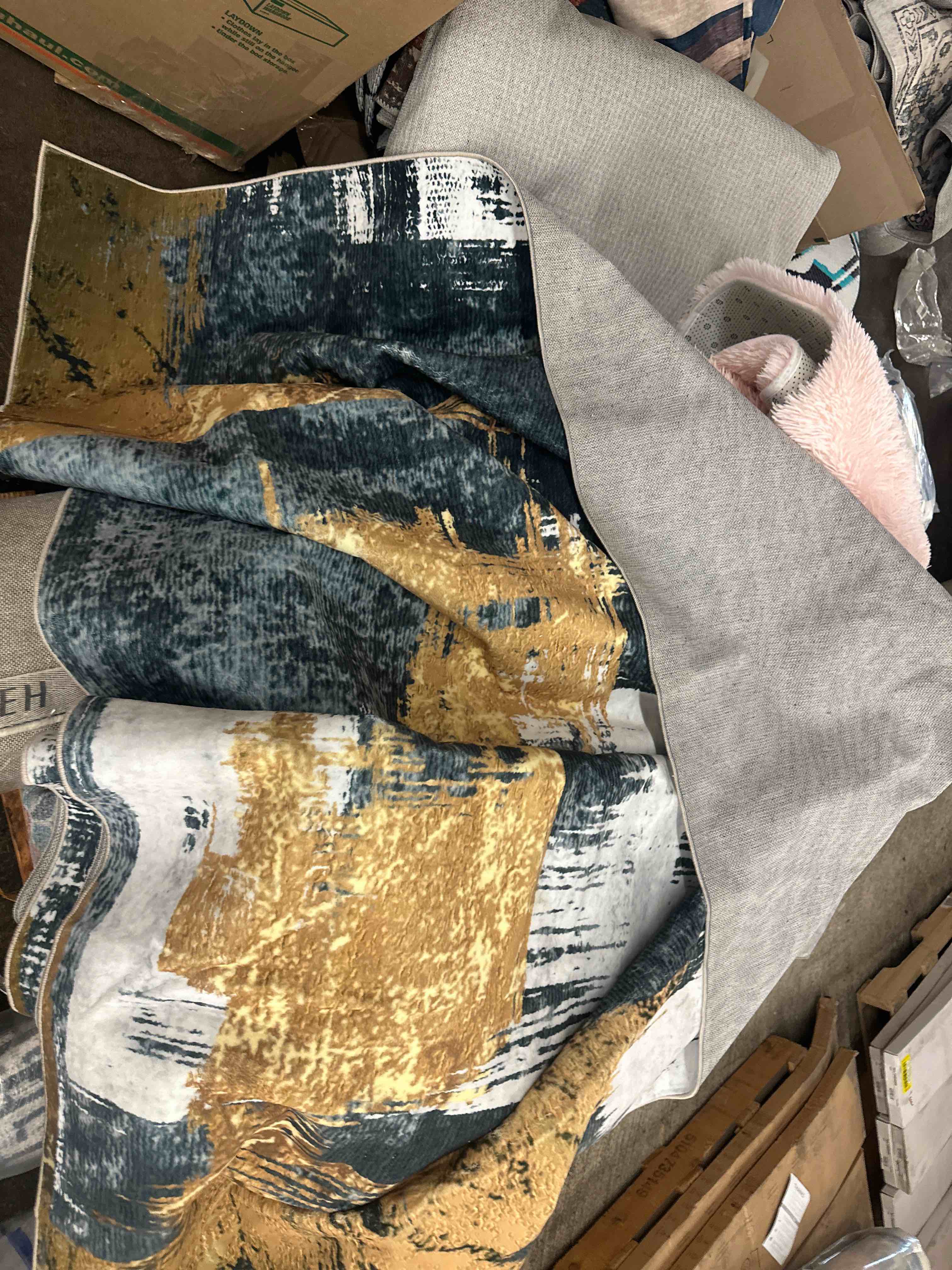 https://s3.amazonaws.com/lotting-images-prod/phillipi/YEL5014265_1747148845176.jpeg