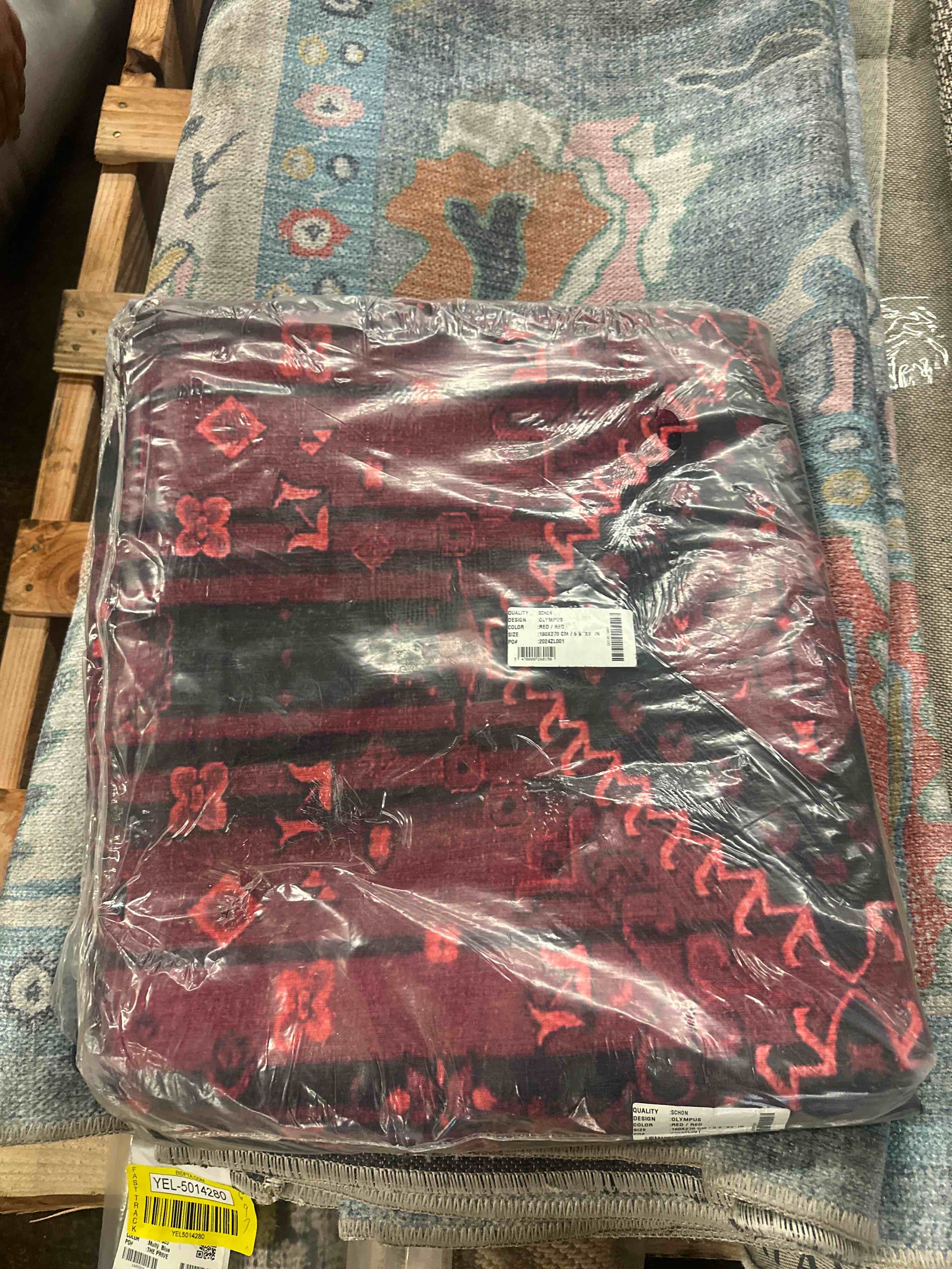 https://s3.amazonaws.com/lotting-images-prod/phillipi/YEL5014266_1747146408647.jpeg
