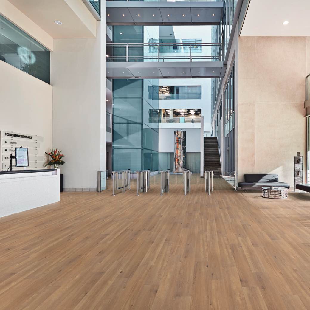 (141.06 Sq Ft.) Karndean Korlok Reserve RCP6533 North American Oak 7" x 48" (23.51 SF/Box) (BID IS PER SQ FT, LOT IS FOR 141.06 SQ FT TOTAL. MSRP $5.07 PER SQ FT.)