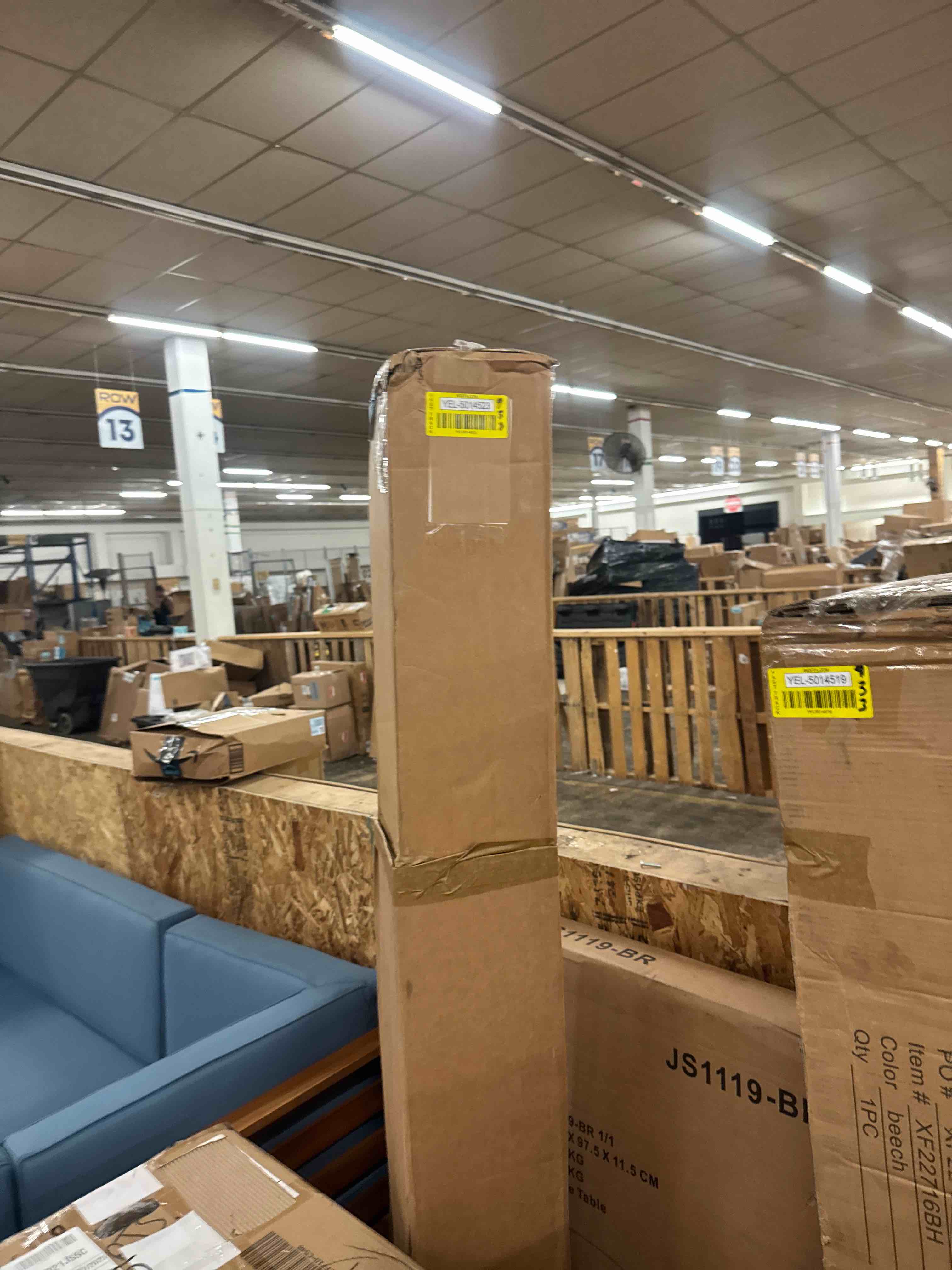 https://s3.amazonaws.com/lotting-images-prod/phillipi/YEL5014523_1750875499139.jpeg