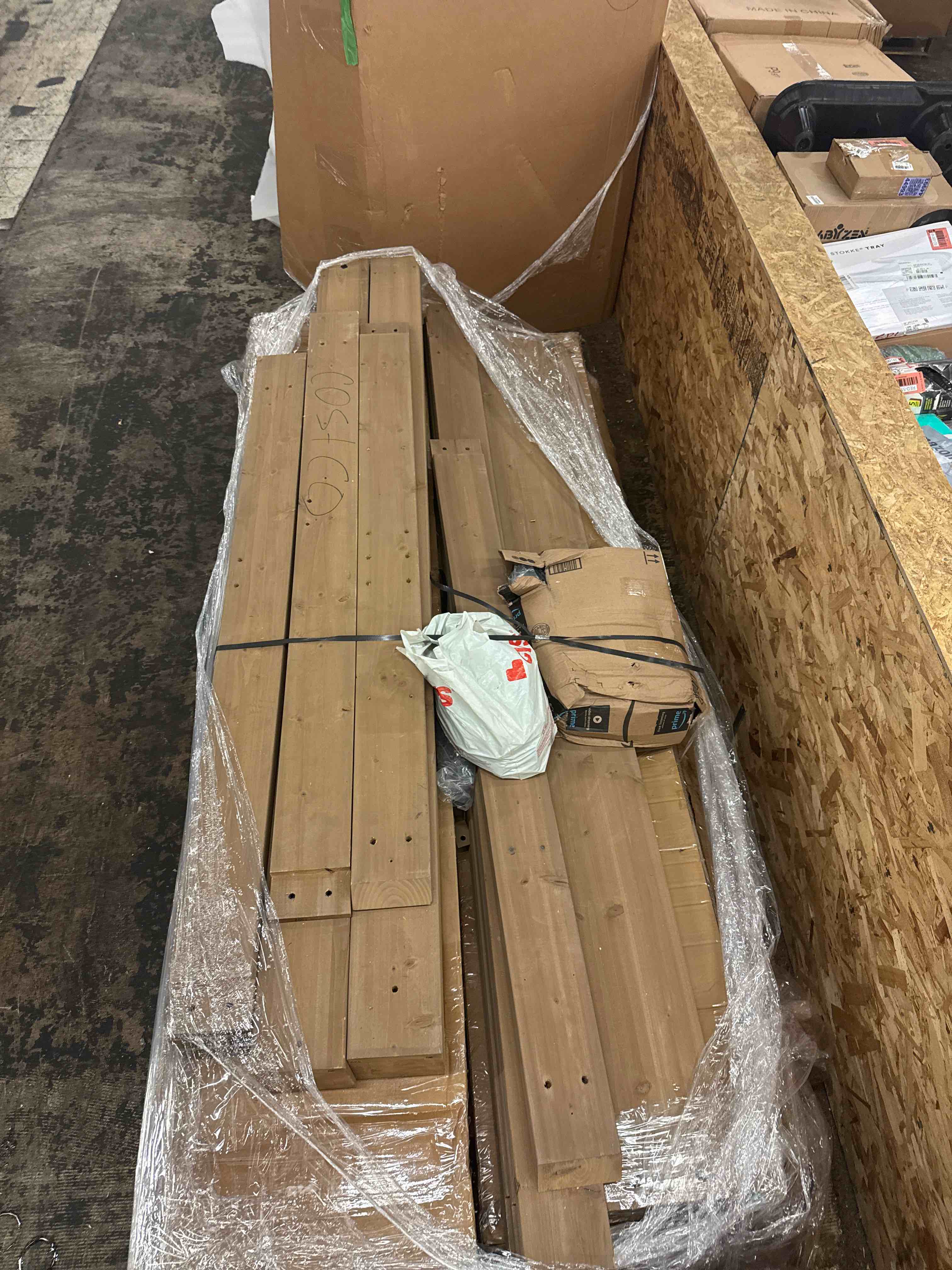 https://s3.amazonaws.com/lotting-images-prod/phillipi/YEL5014623_1752157451870.jpeg