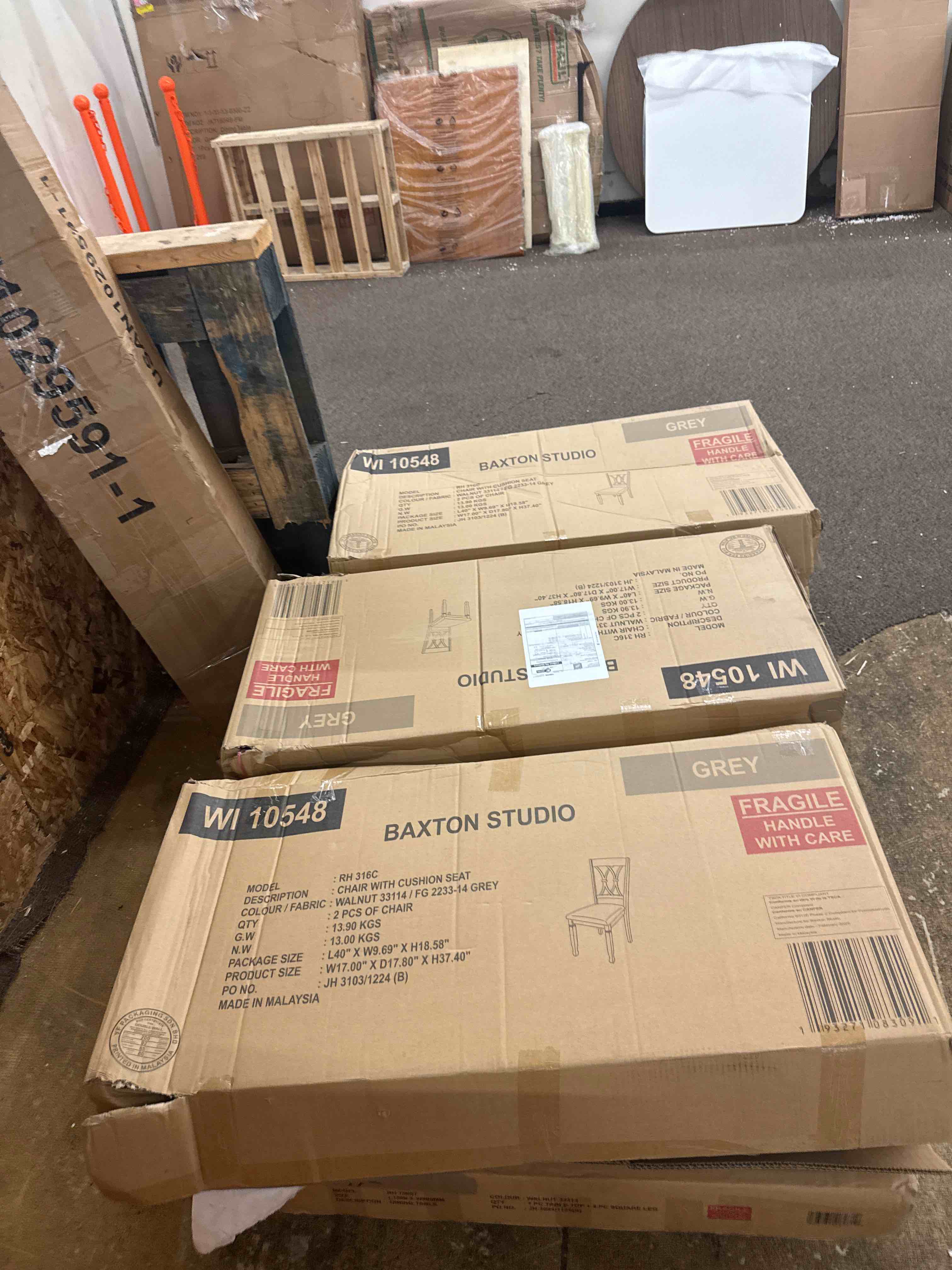 https://s3.amazonaws.com/lotting-images-prod/phillipi/YEL5014660_1752162629706.jpeg