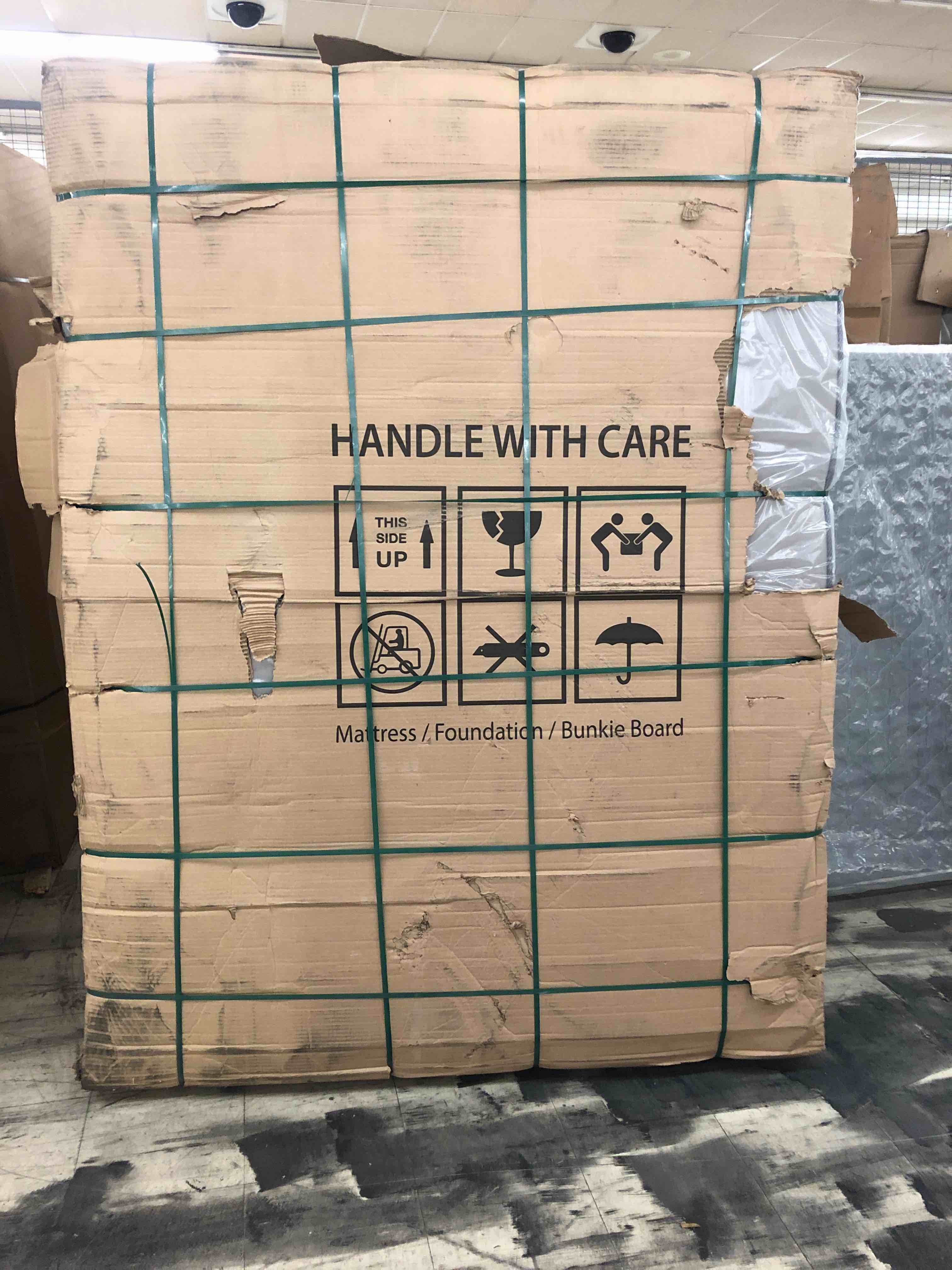 https://s3.amazonaws.com/lotting-images-prod/phillipi/YEL5018083_1703100929423.jpeg