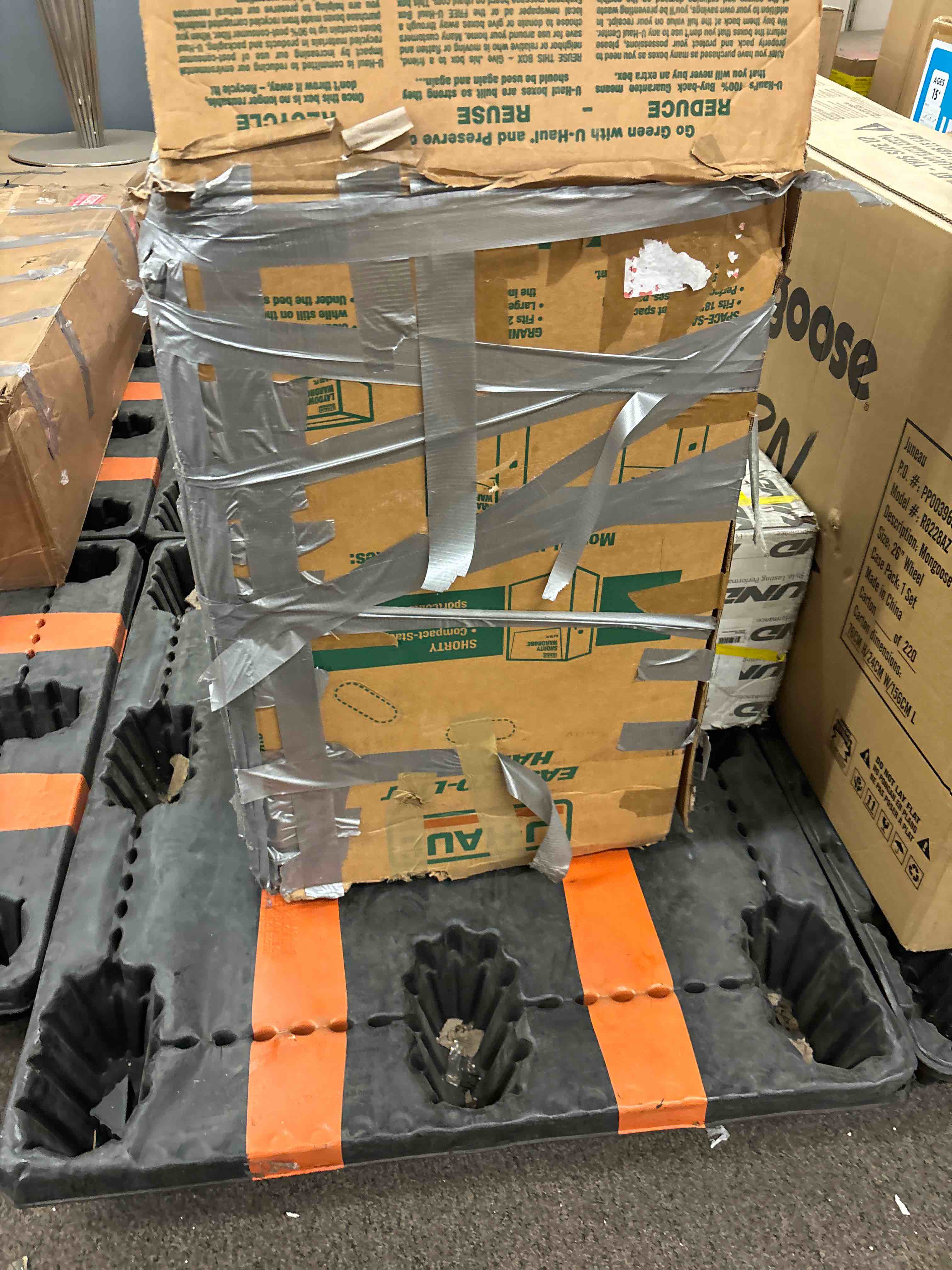 https://s3.amazonaws.com/lotting-images-prod/phillipi/YEL5018132_1703879941645.jpeg
