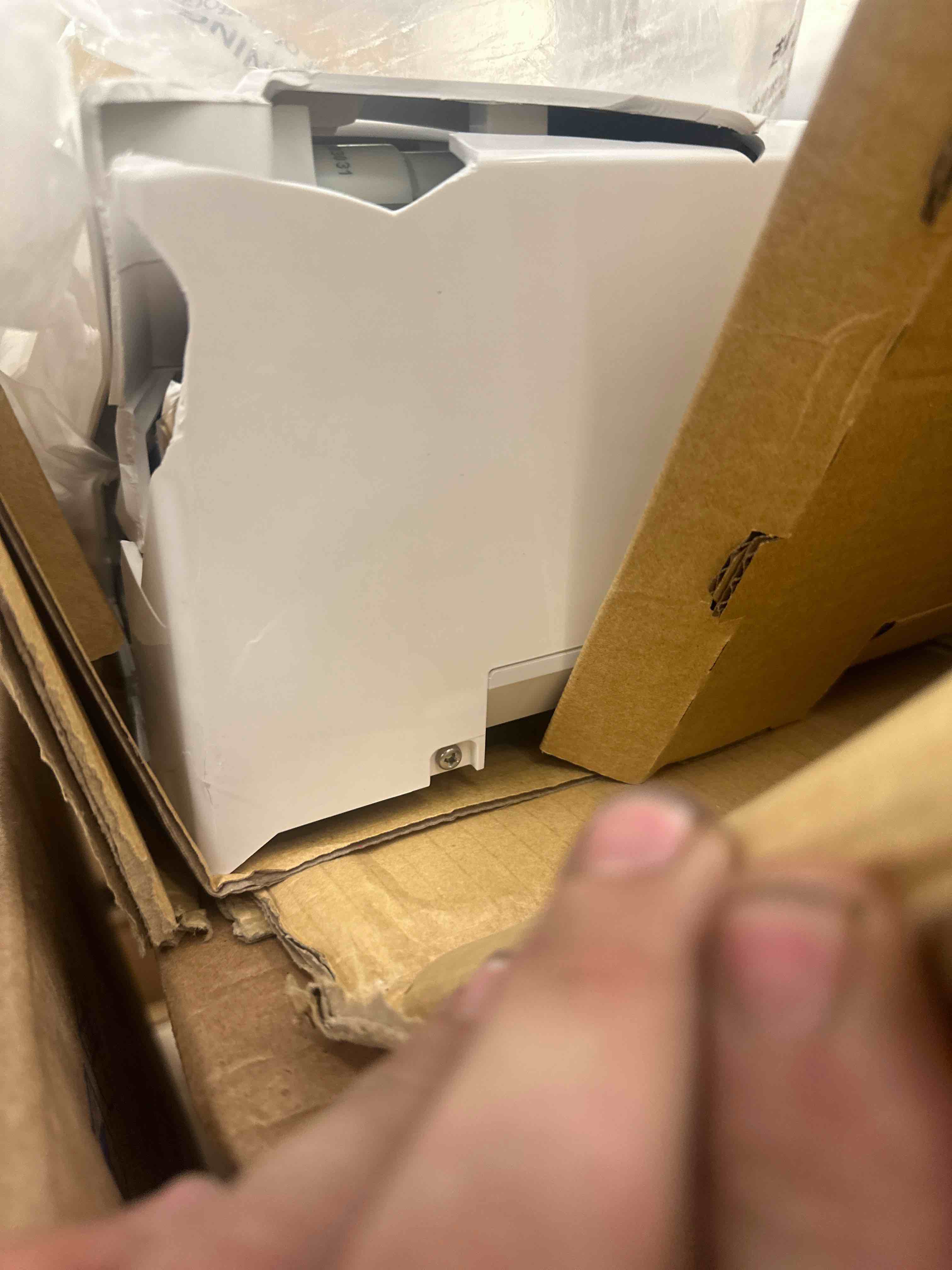 https://s3.amazonaws.com/lotting-images-prod/phillipi/YEL5018519_1718297616231.jpeg