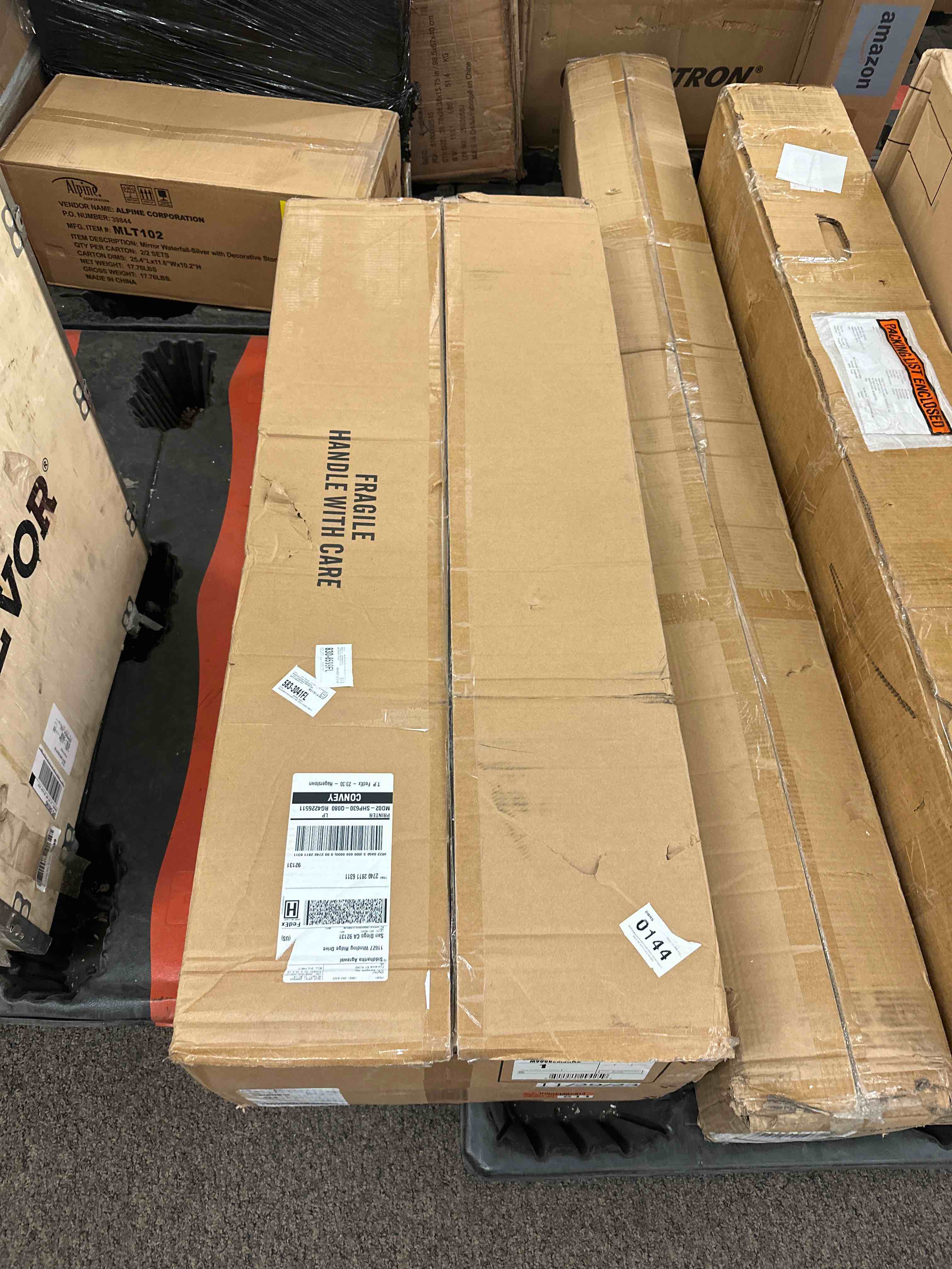 https://s3.amazonaws.com/lotting-images-prod/phillipi/YEL5018521_1718294973486.jpeg
