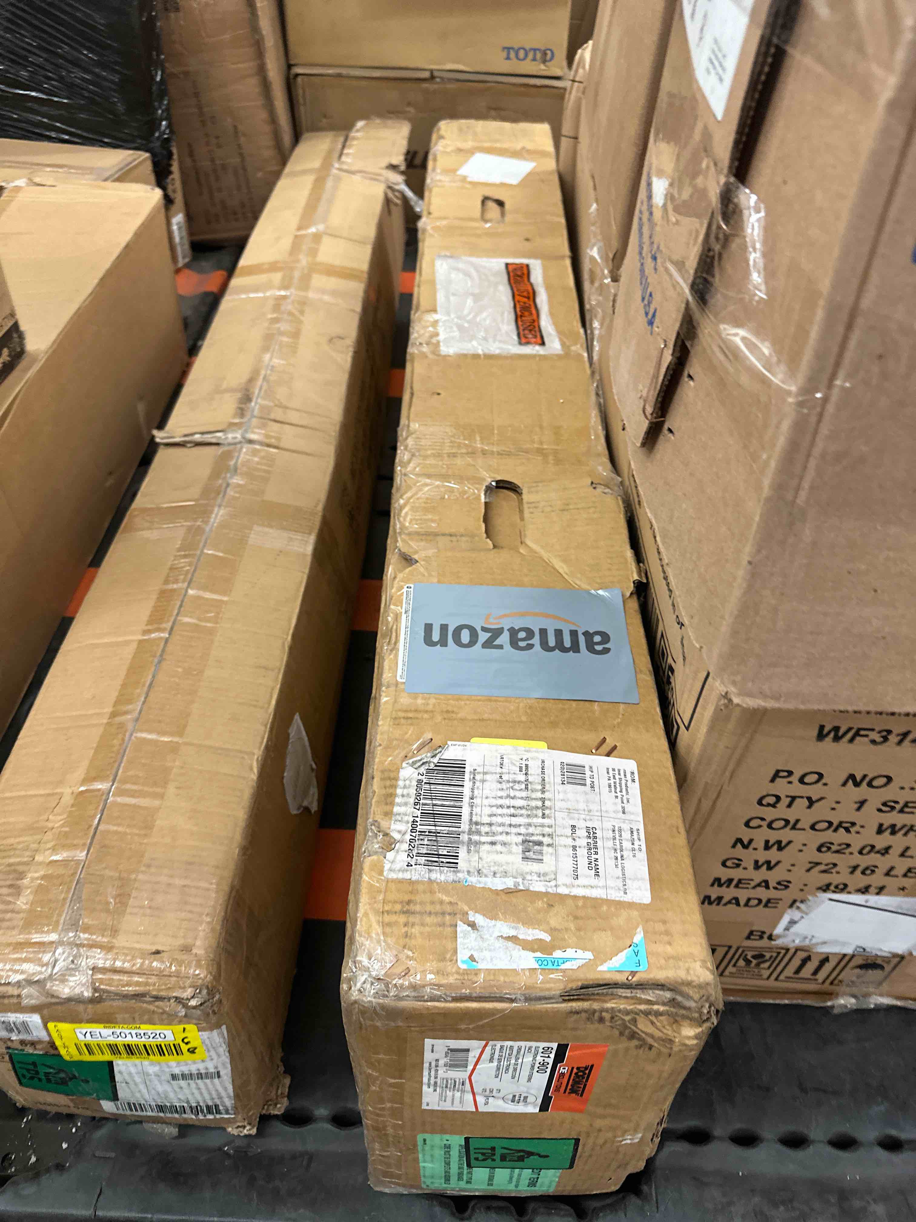 https://s3.amazonaws.com/lotting-images-prod/phillipi/YEL5018522_1718295637717.jpeg