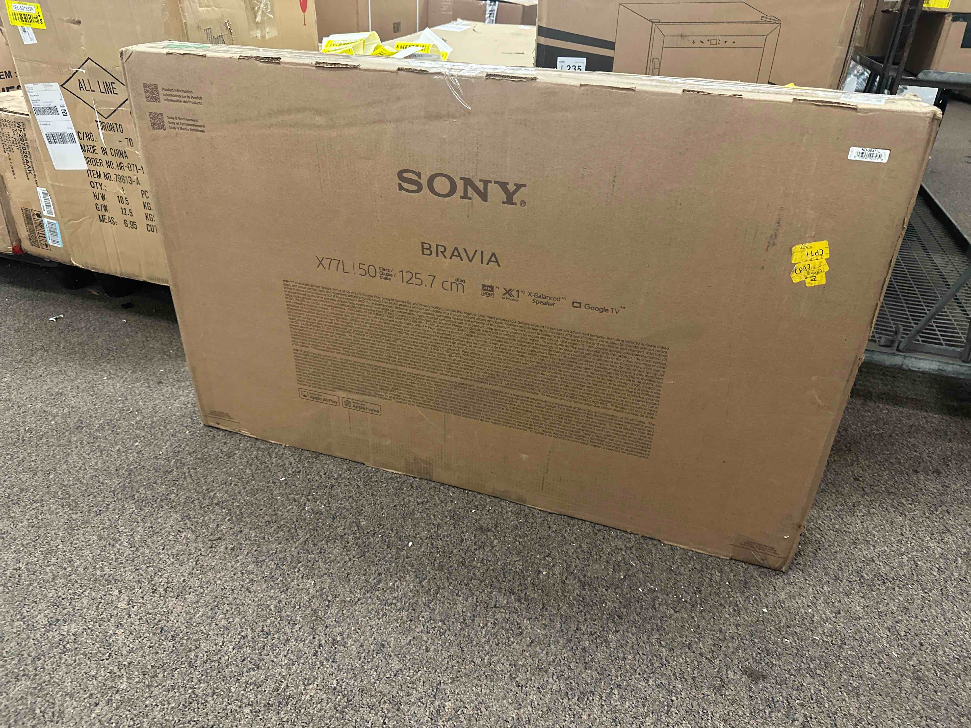 https://s3.amazonaws.com/lotting-images-prod/phillipi/YEL5018527_1718302524094.jpeg