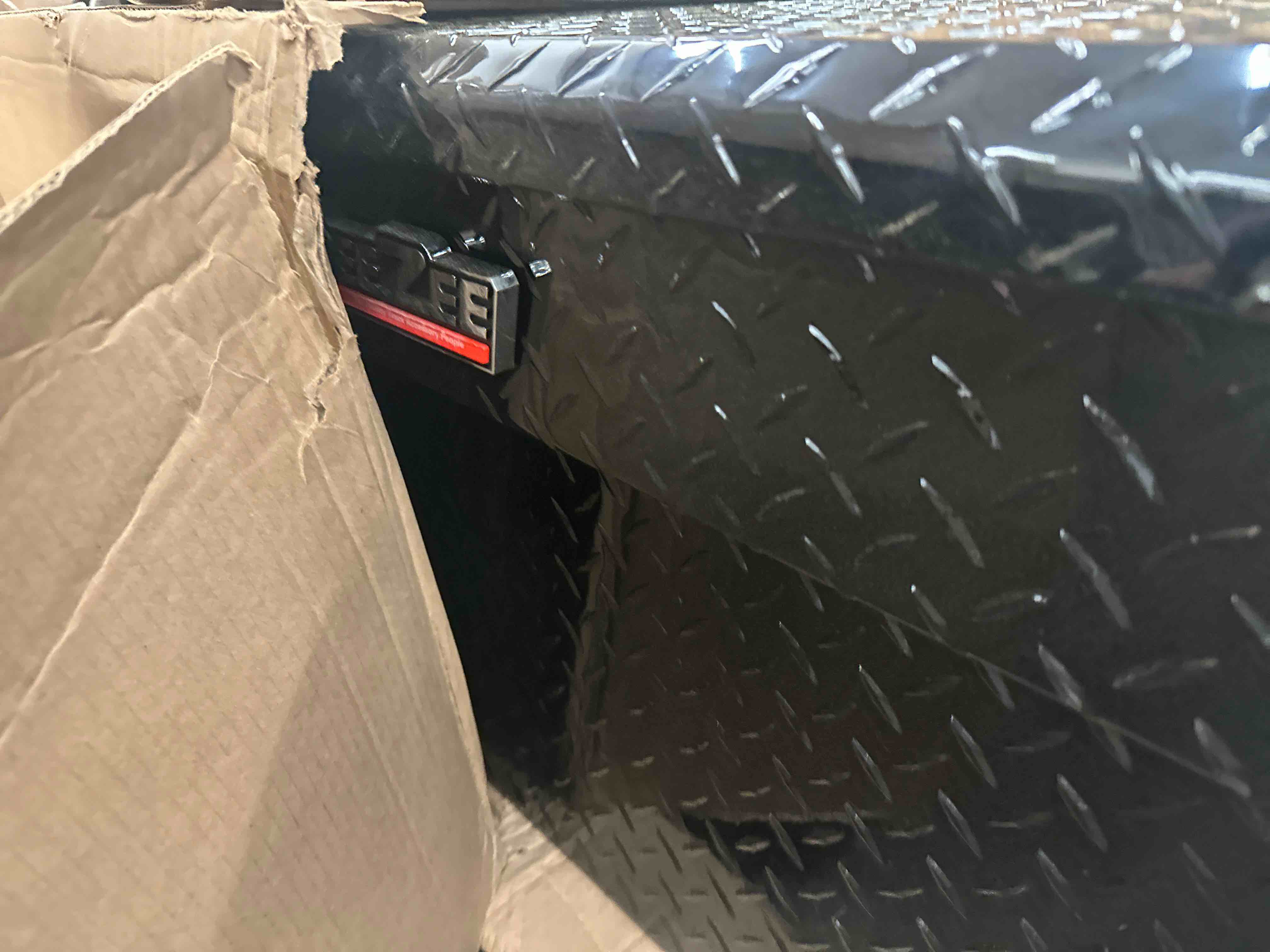 https://s3.amazonaws.com/lotting-images-prod/phillipi/YEL5018695_1718301840825.jpeg