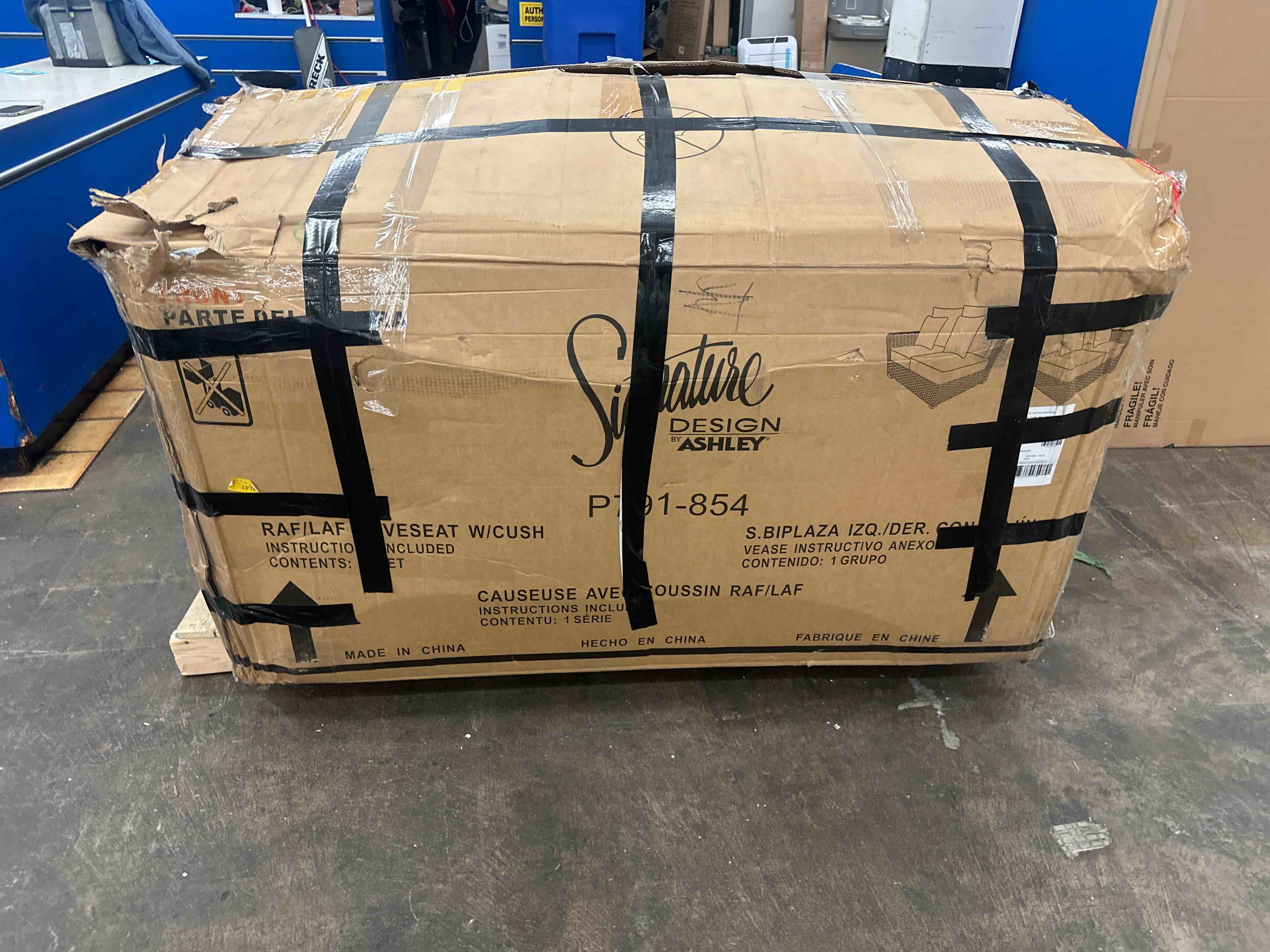 https://s3.amazonaws.com/lotting-images-prod/phillipi/YEL5018723_1717095403500.jpeg