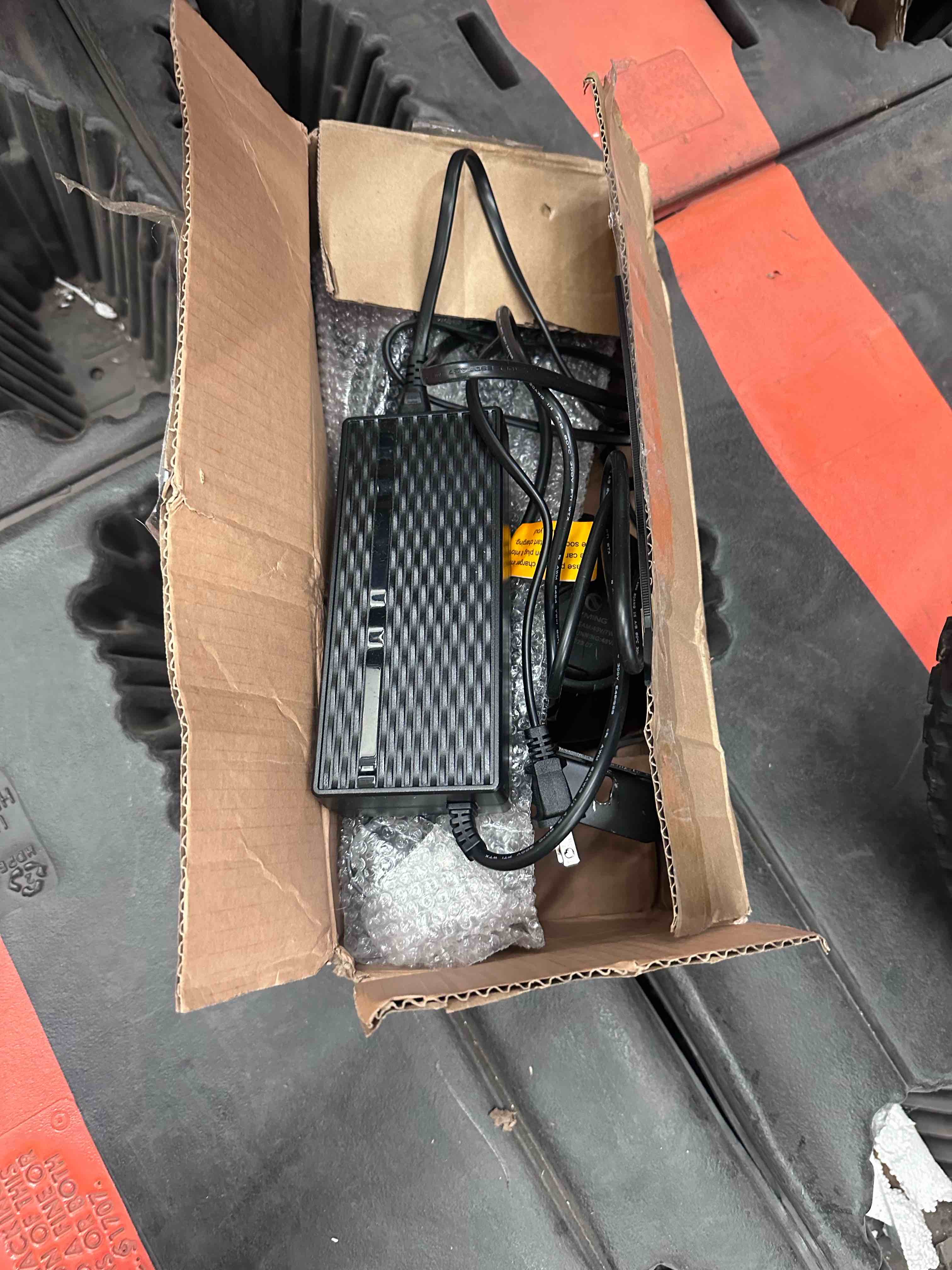 https://s3.amazonaws.com/lotting-images-prod/phillipi/YEL5018743_1717083744229.jpeg