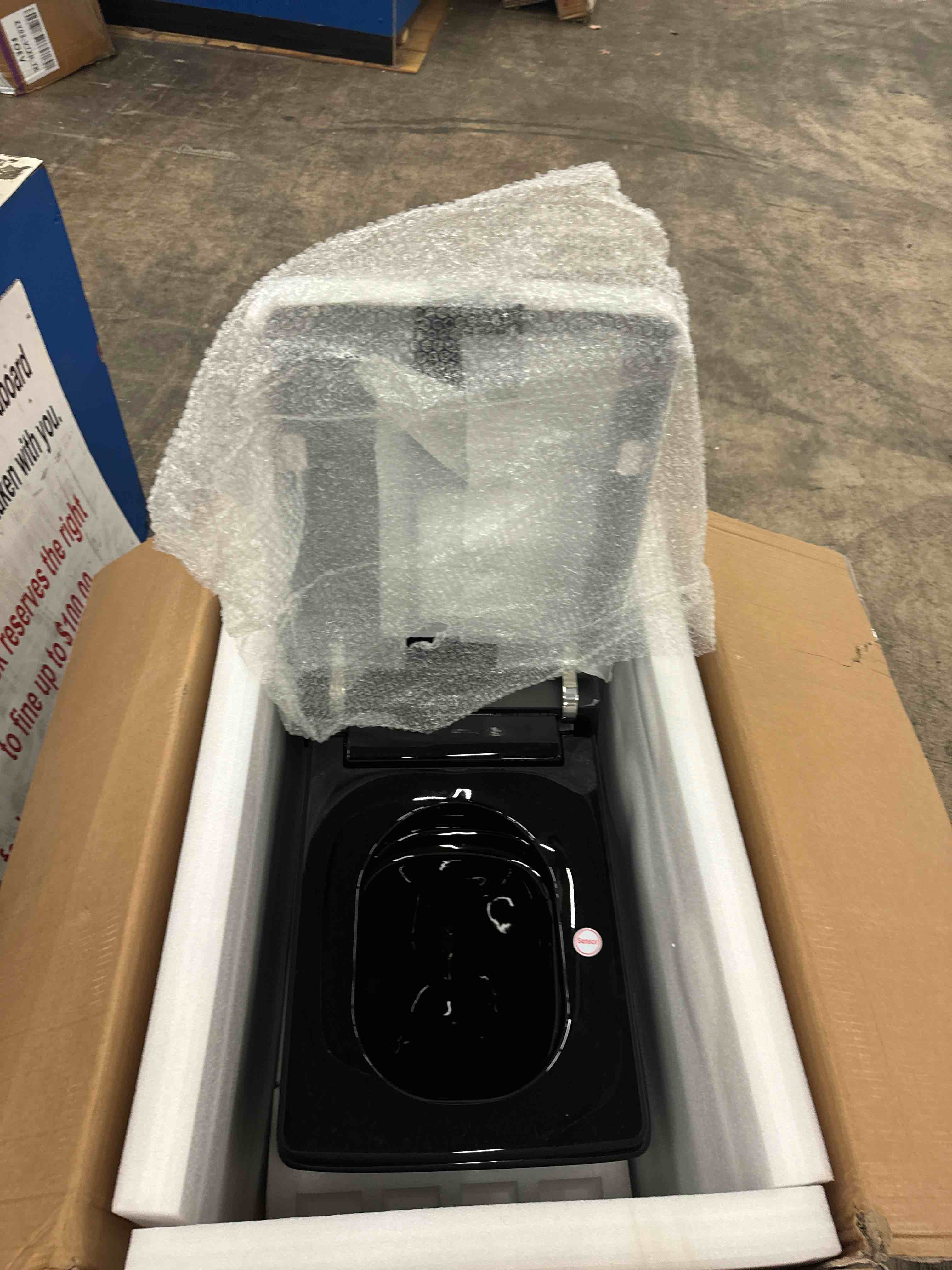 https://s3.amazonaws.com/lotting-images-prod/phillipi/YEL5019237_1730387583627.jpeg