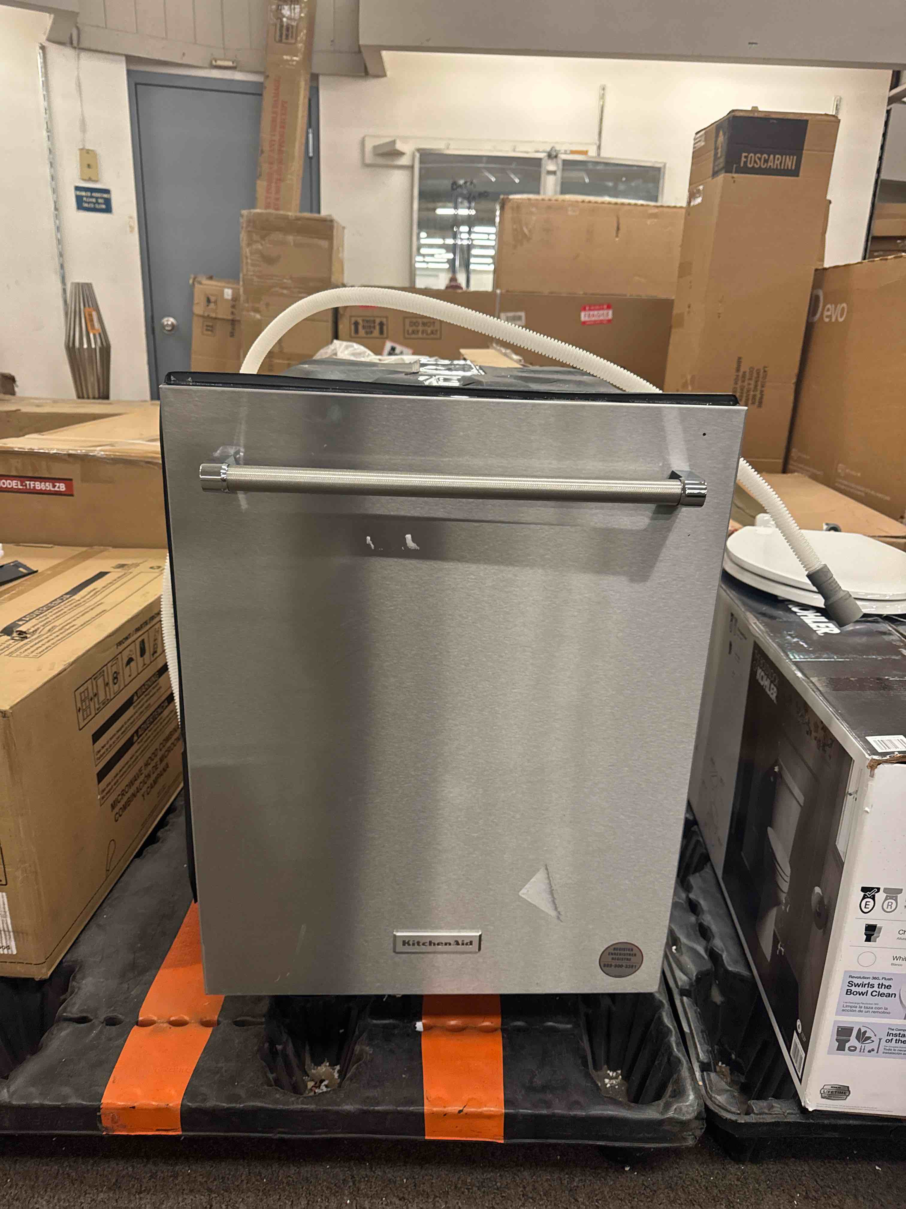 https://s3.amazonaws.com/lotting-images-prod/phillipi/YEL5019359_1740070277777.jpeg