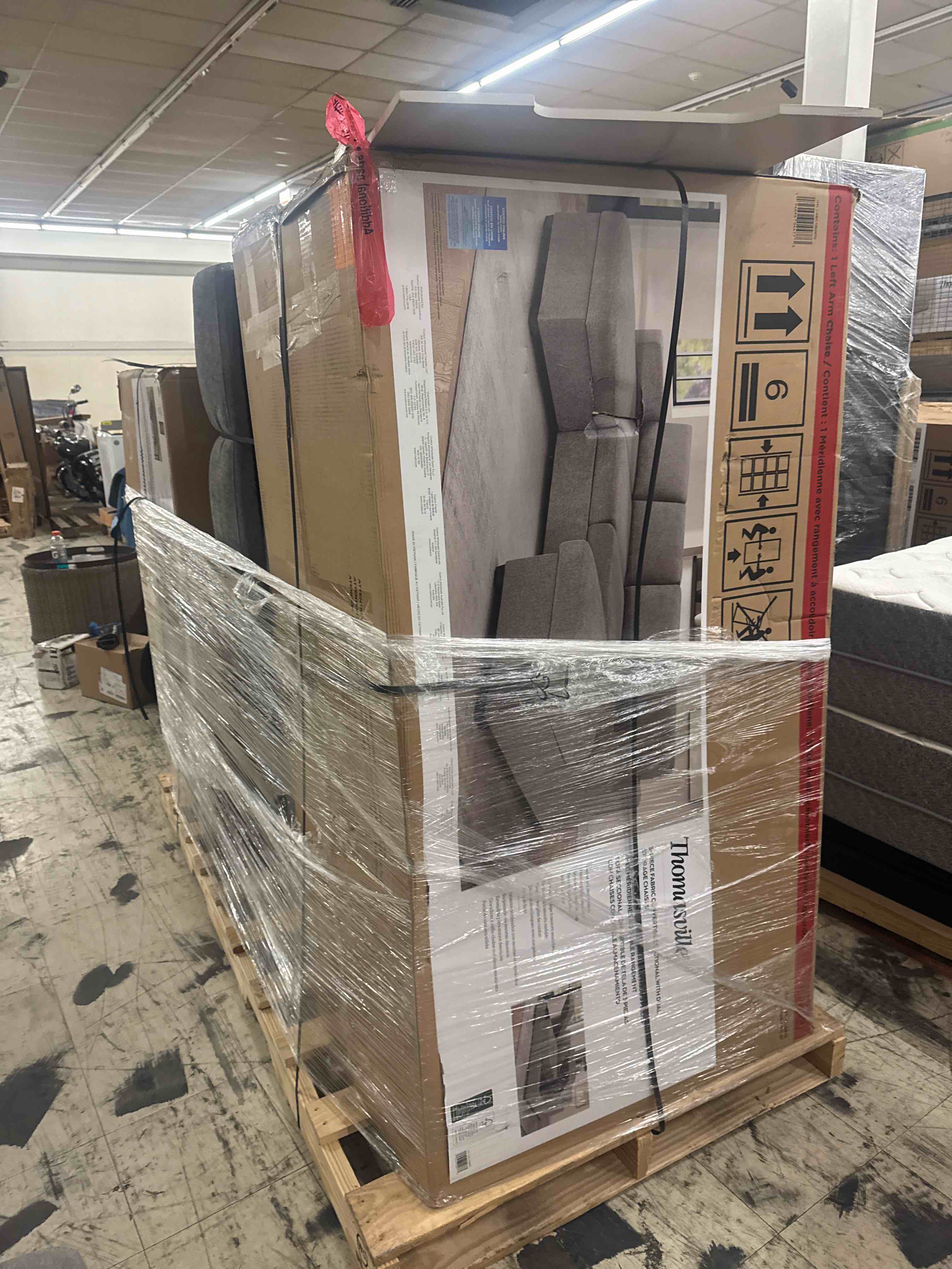 https://s3.amazonaws.com/lotting-images-prod/phillipi/YEL5019394_1740085940777.jpeg