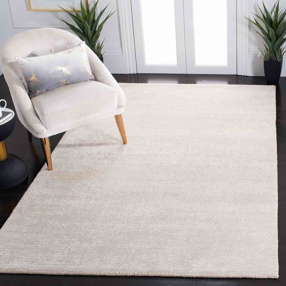 11 ft. x 15 ft.  SAFAVIEH Handmade Himalaya Highland Lily Wool/ Viscose Rug by Safavieh, Beige 