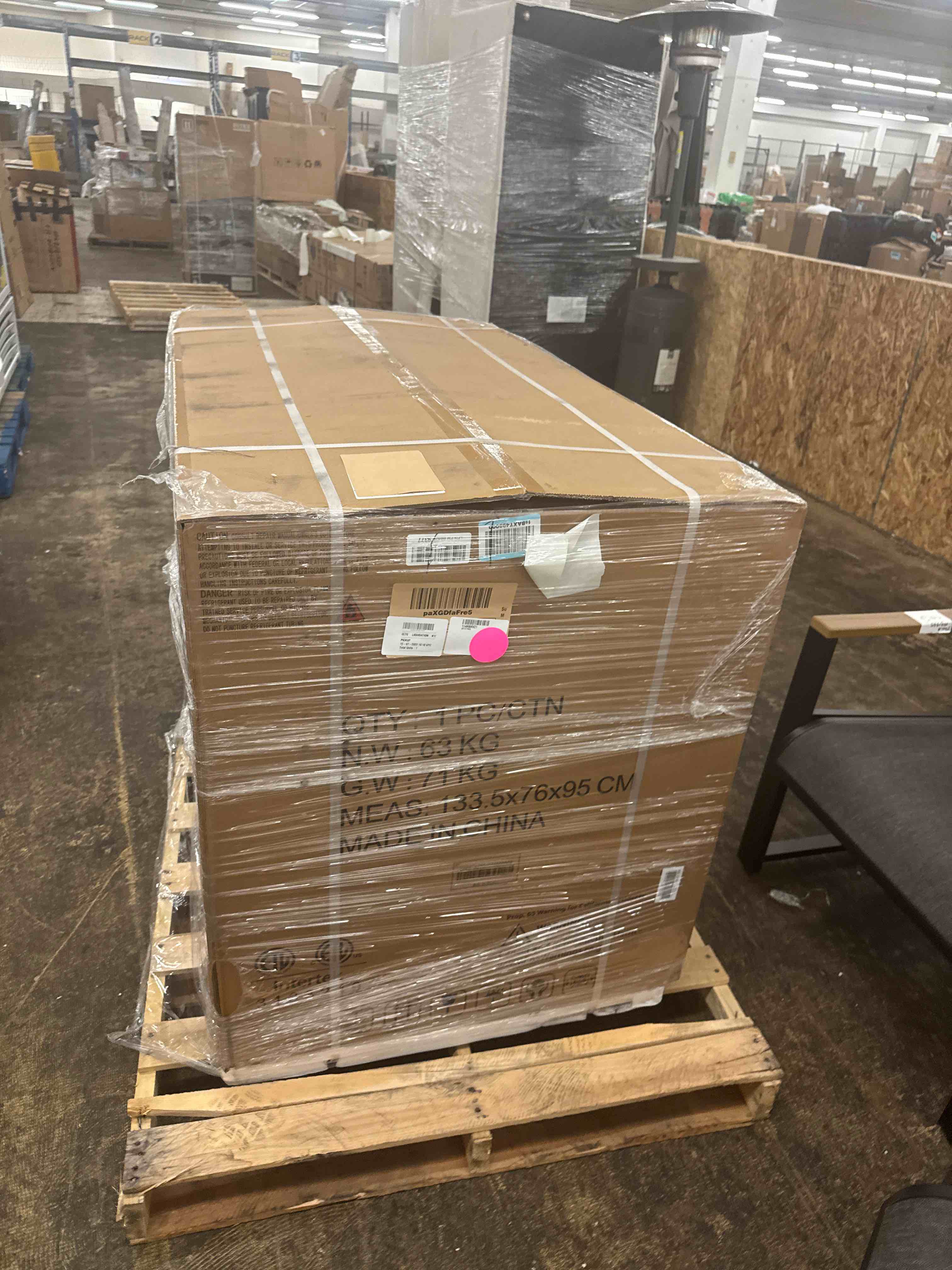 https://s3.amazonaws.com/lotting-images-prod/phillipi/YEL5019815_1752783157725.jpeg