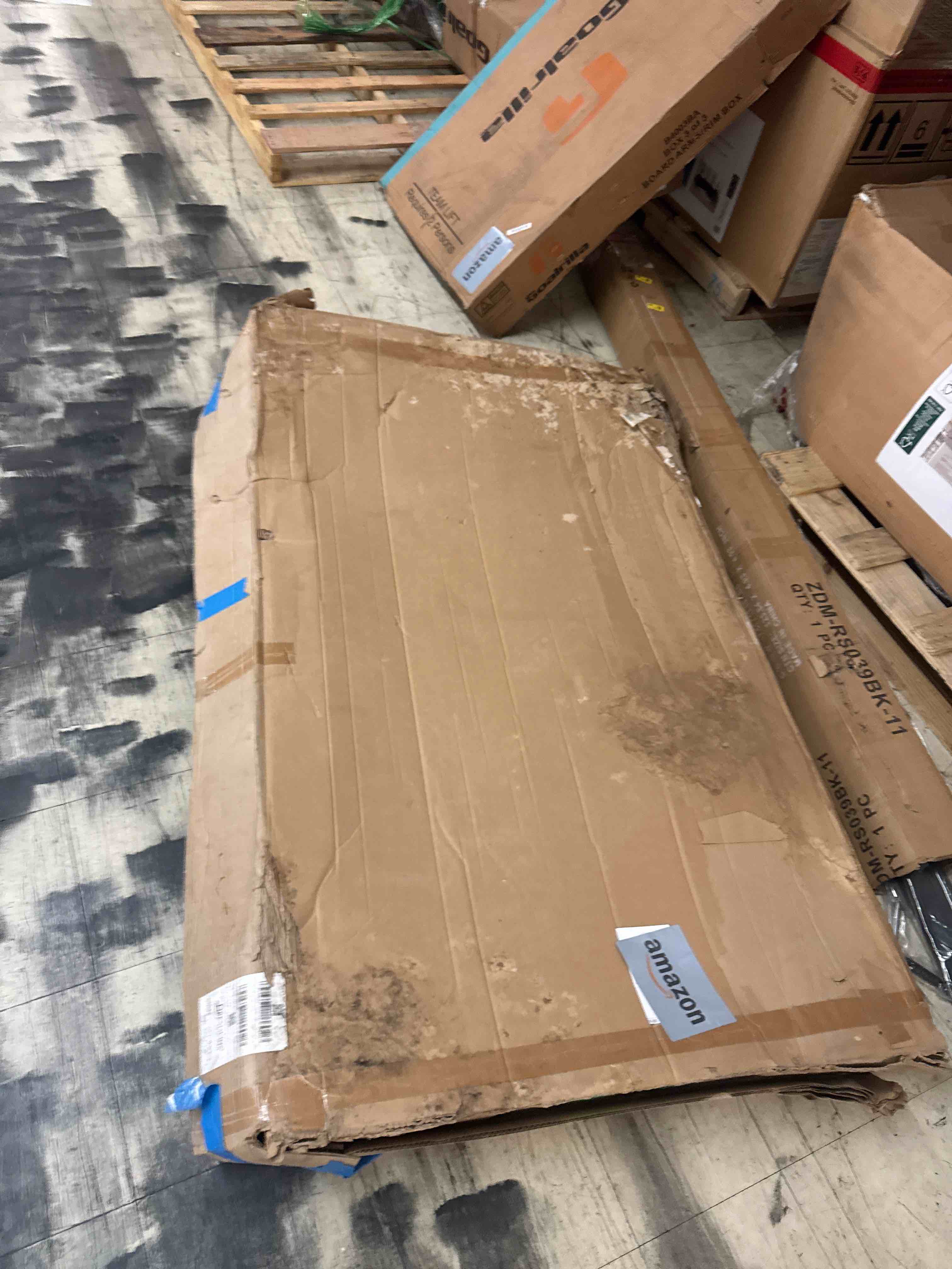 https://s3.amazonaws.com/lotting-images-prod/phillipi/YEL5019848_1753391091517.jpeg