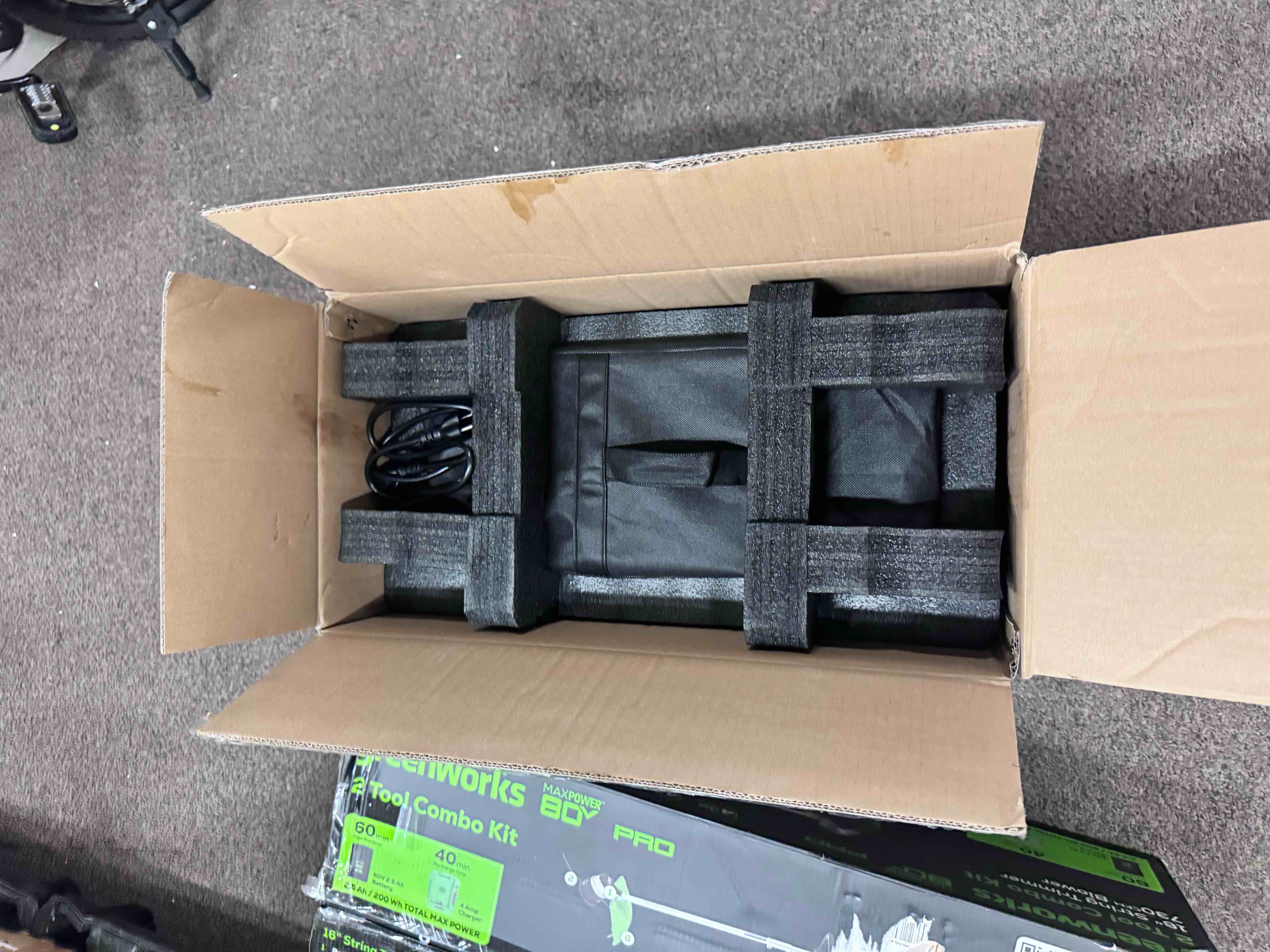 https://s3.amazonaws.com/lotting-images-prod/phillipi/YEL5019875_1753379698446.jpeg