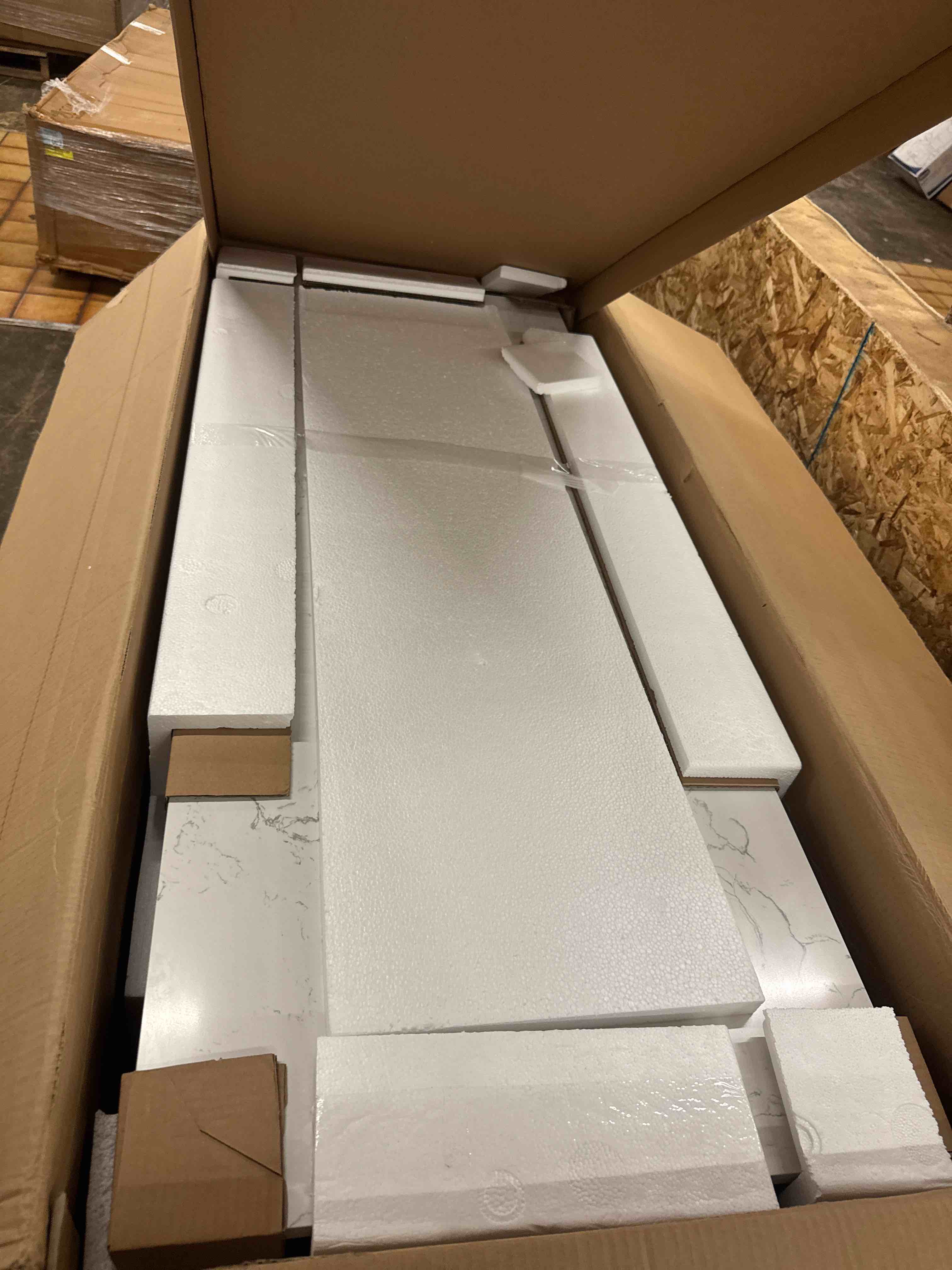 https://s3.amazonaws.com/lotting-images-prod/phillipi/YEL5019882_1753385601550.jpeg