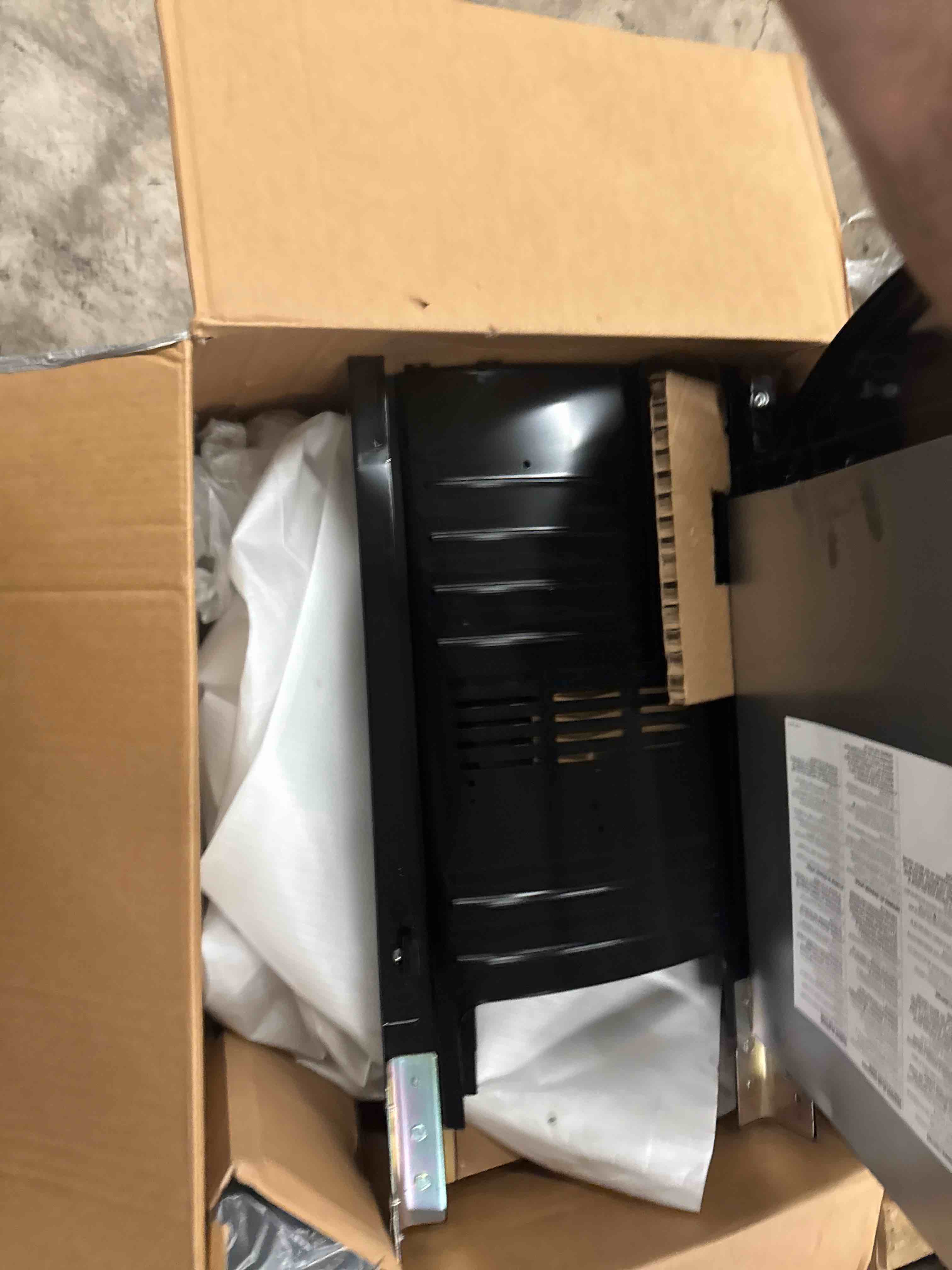 https://s3.amazonaws.com/lotting-images-prod/phillipi/YEL5019887_1753383255394.jpeg