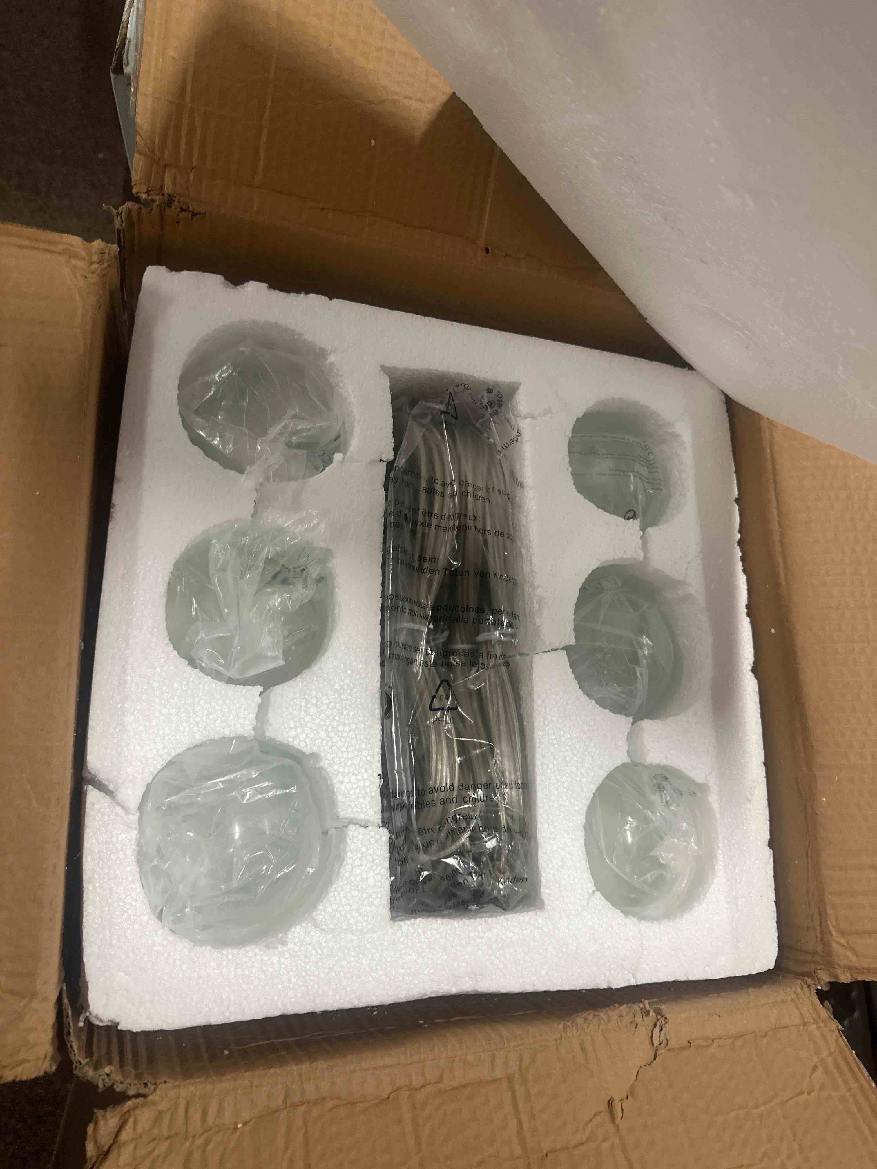 https://s3.amazonaws.com/lotting-images-prod/phillipi/YEL5019911_1753990044244.jpeg