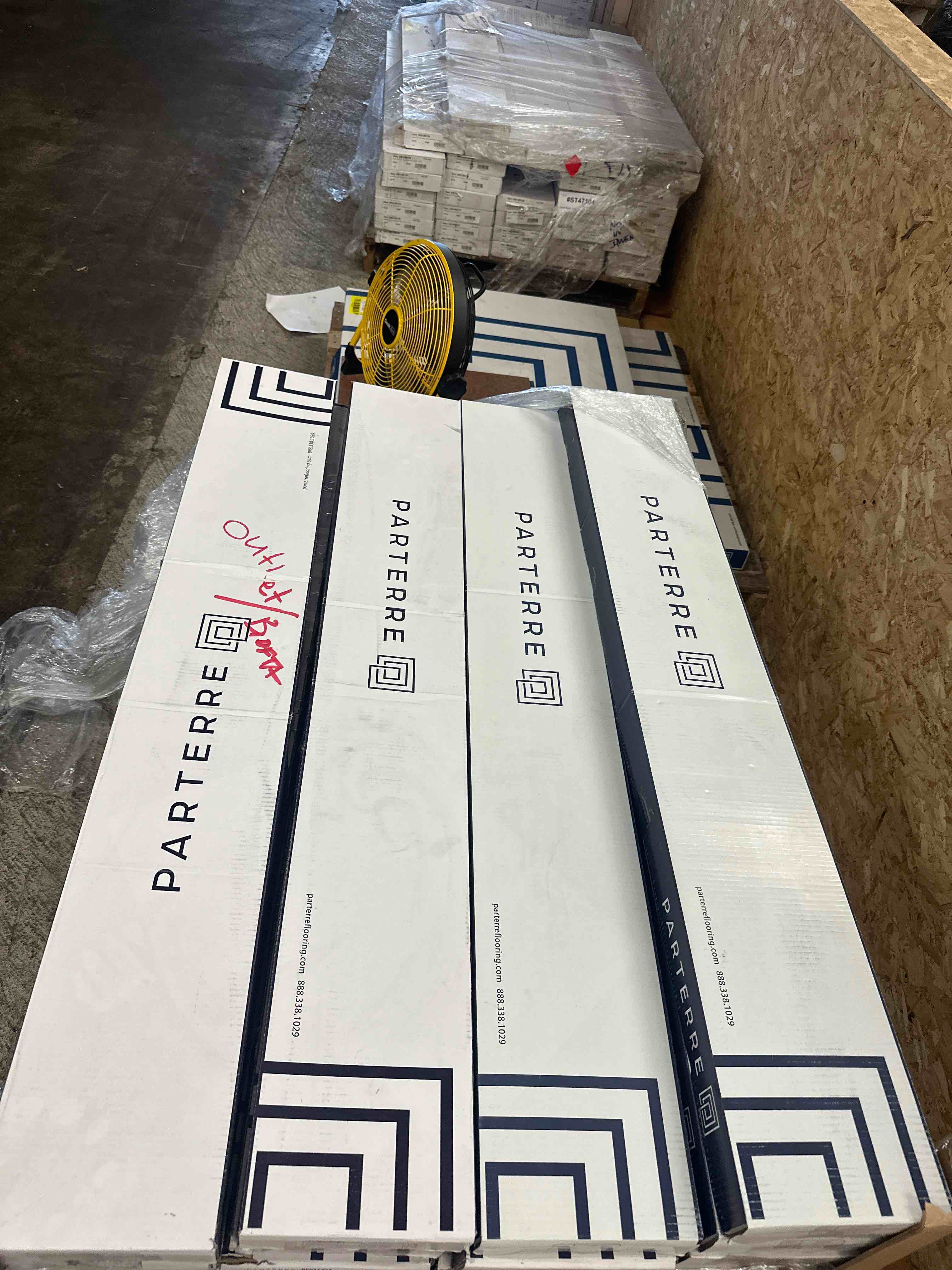 https://s3.amazonaws.com/lotting-images-prod/phillipi/YEL5019921_1753813042613.jpeg