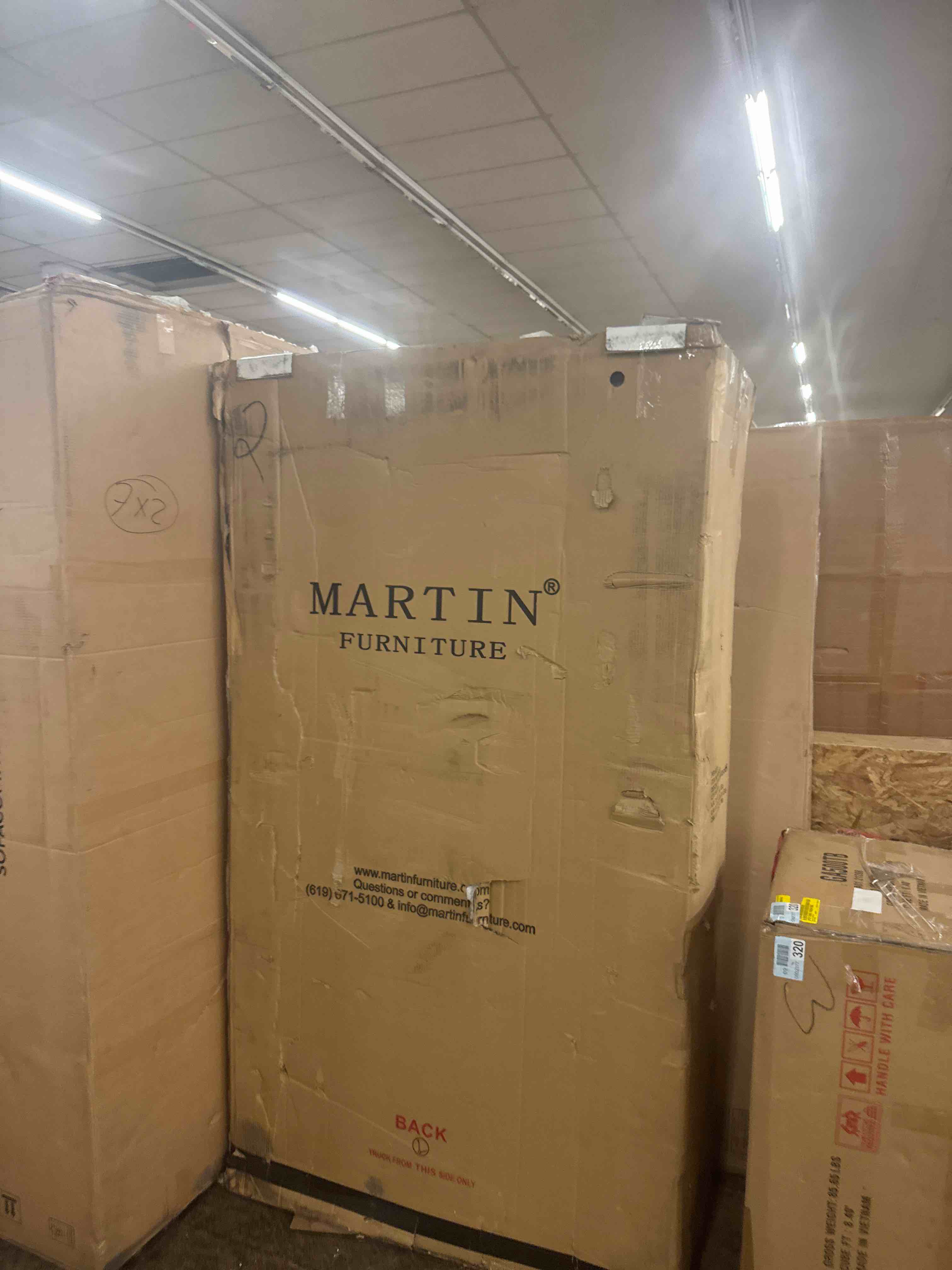 https://s3.amazonaws.com/lotting-images-prod/phillipi/YEL5019982_1754594428840.jpeg