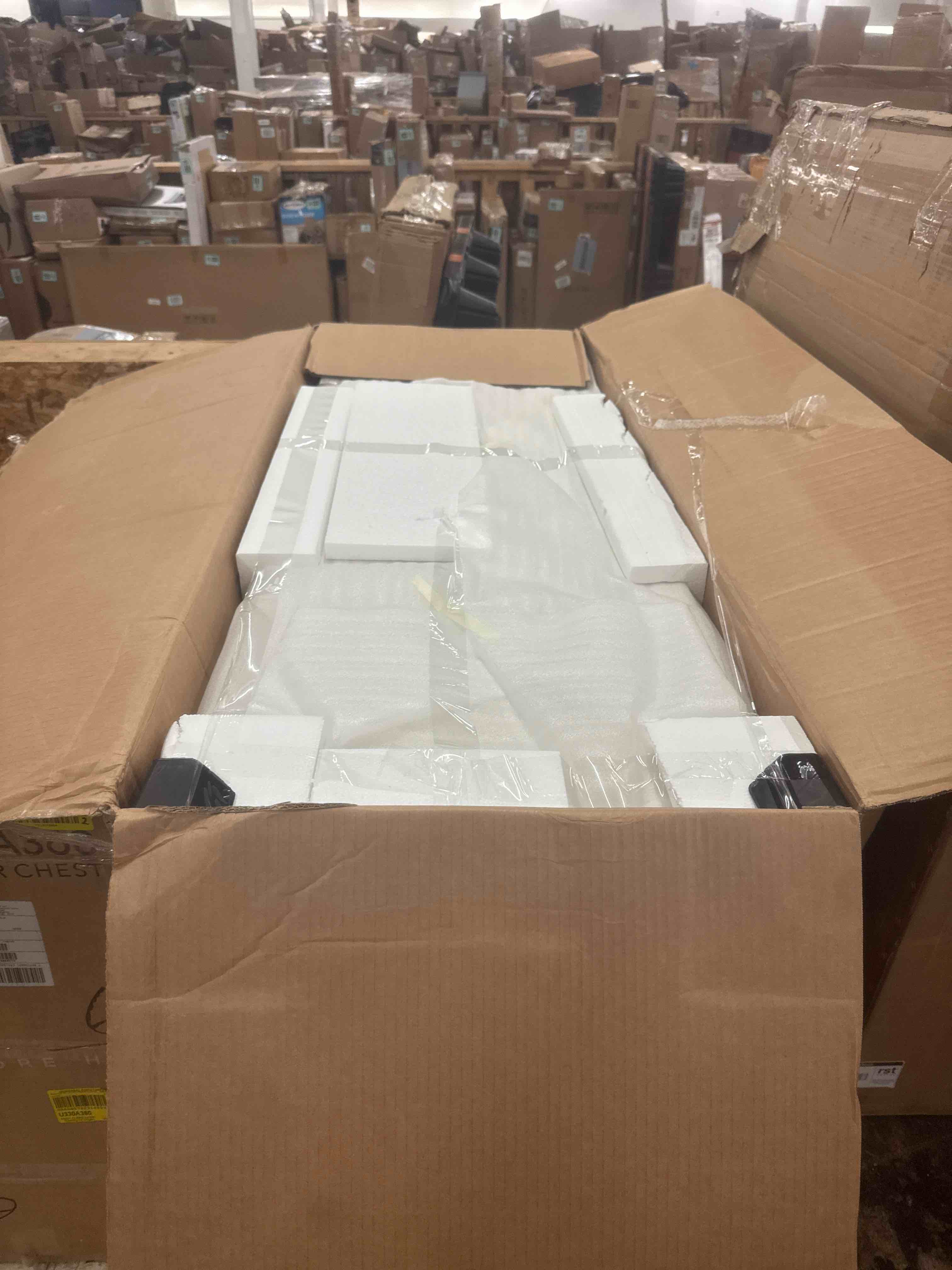 https://s3.amazonaws.com/lotting-images-prod/phillipi/YEL5019983_1754590942564.jpeg