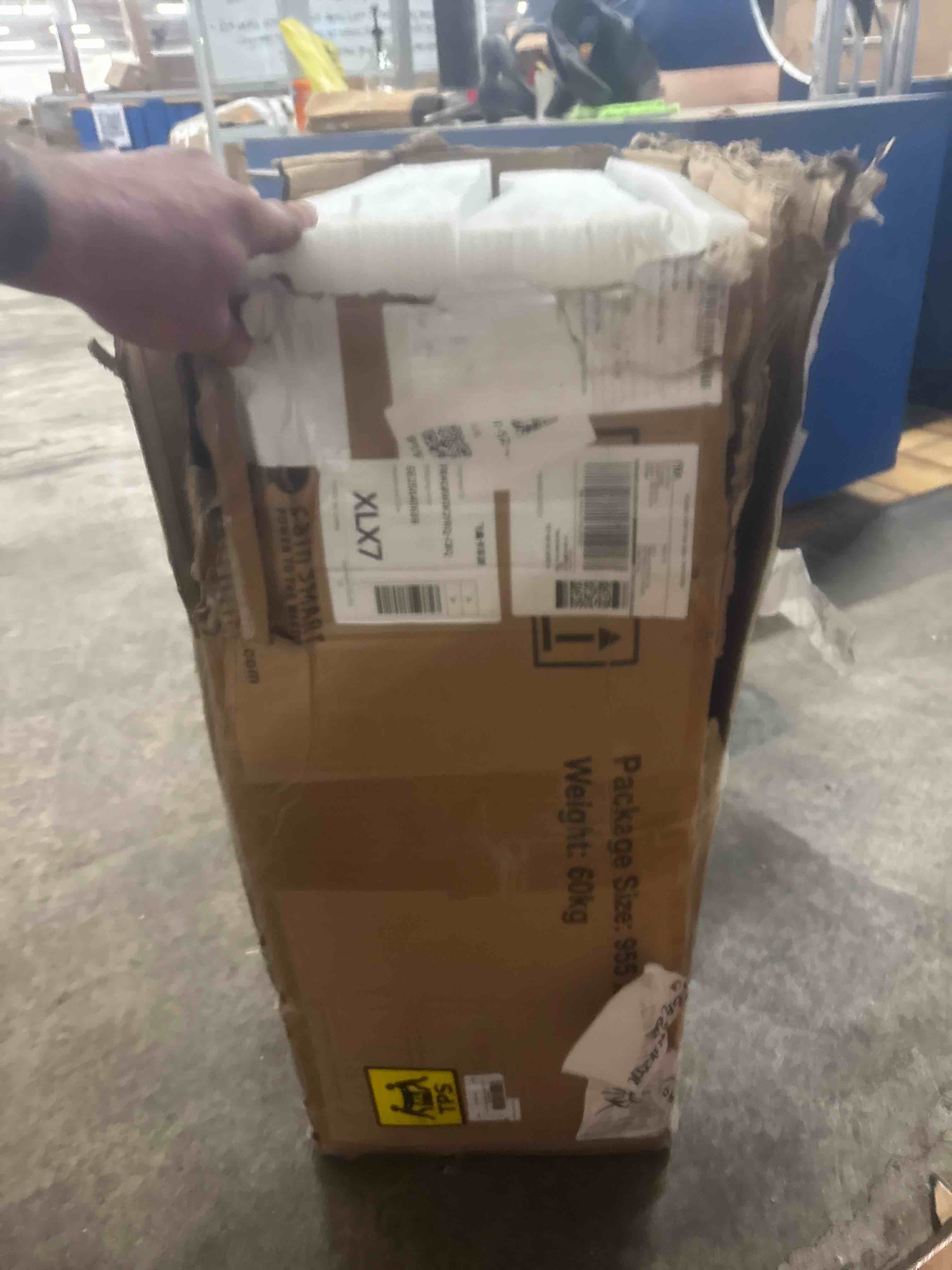 https://s3.amazonaws.com/lotting-images-prod/phillipi/YEL5020002_1754583336598.jpeg