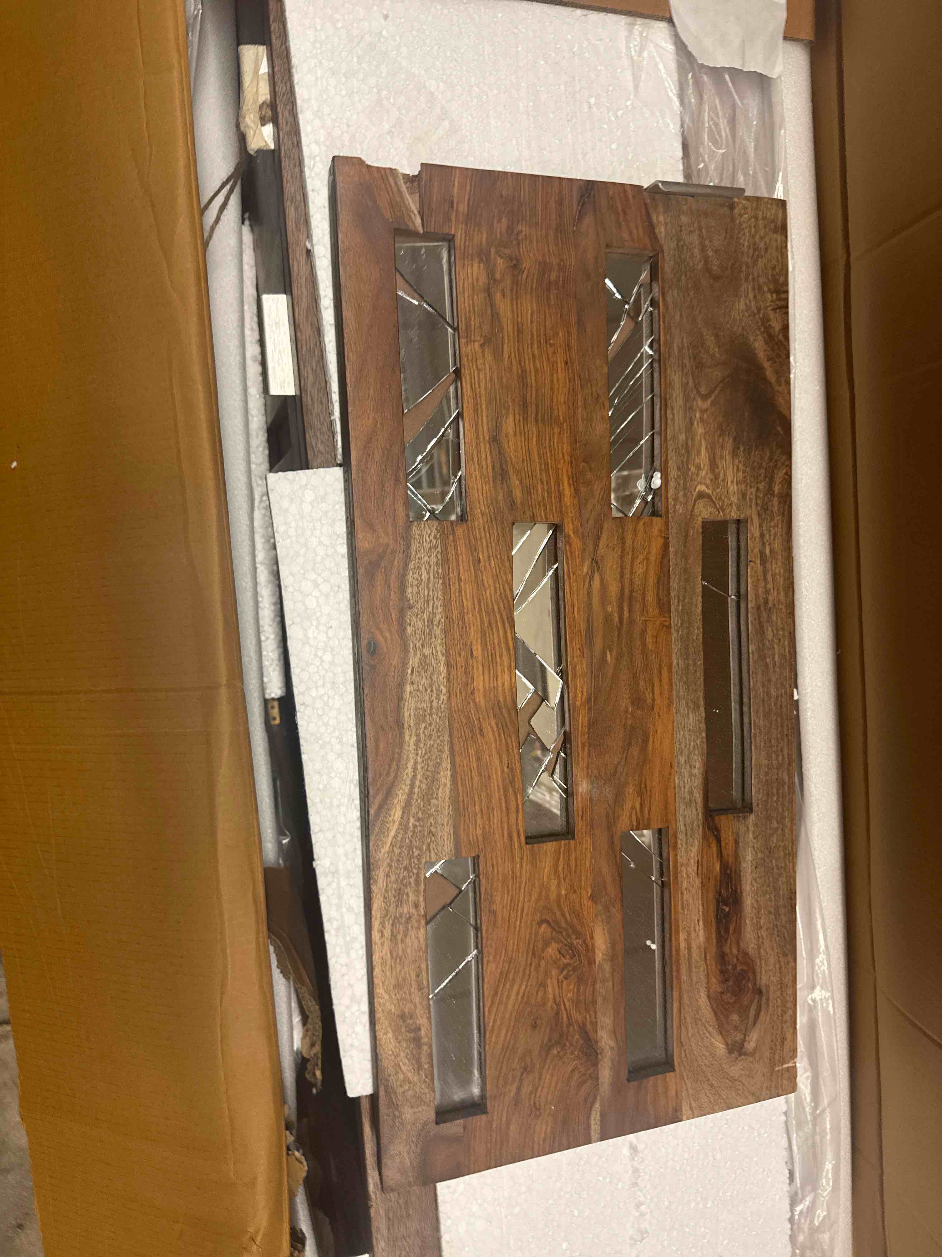 https://s3.amazonaws.com/lotting-images-prod/phillipi/YEL5020068_1754660689060.jpeg