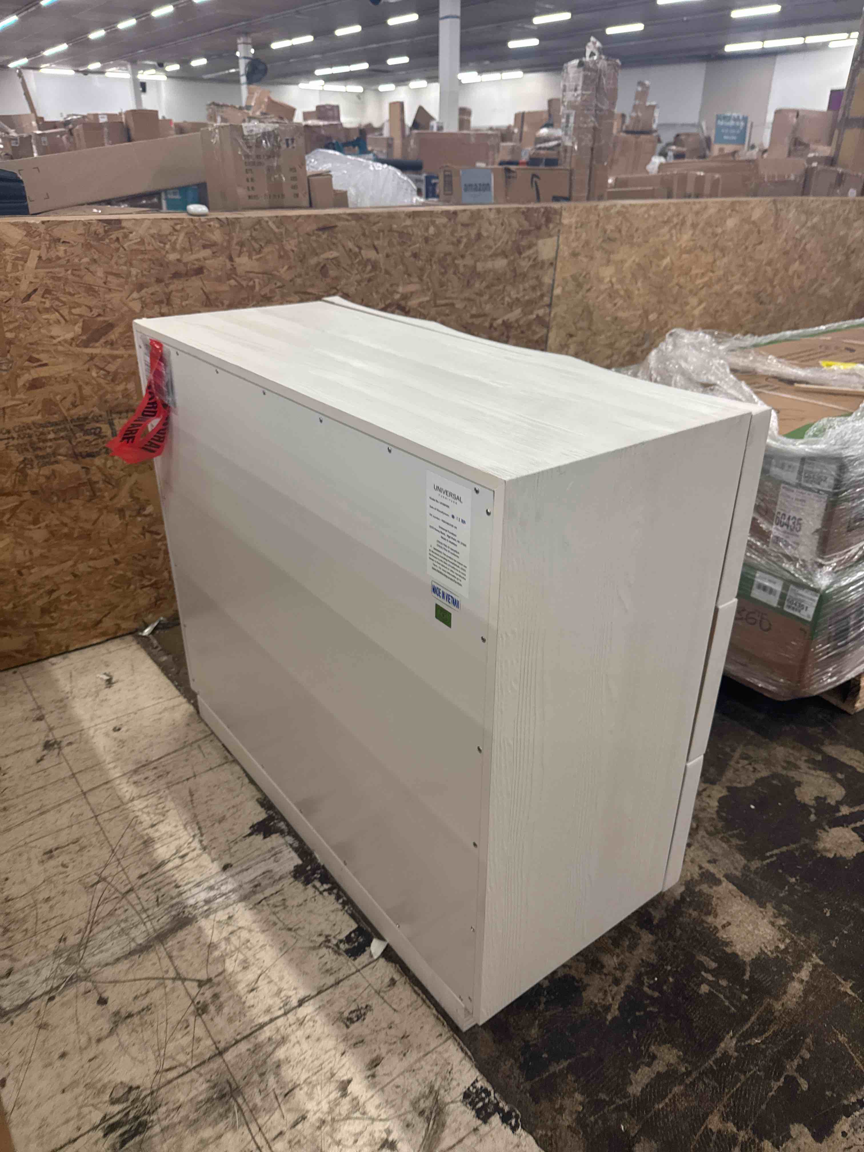 https://s3.amazonaws.com/lotting-images-prod/phillipi/YEL5020077_1755802289453.jpeg
