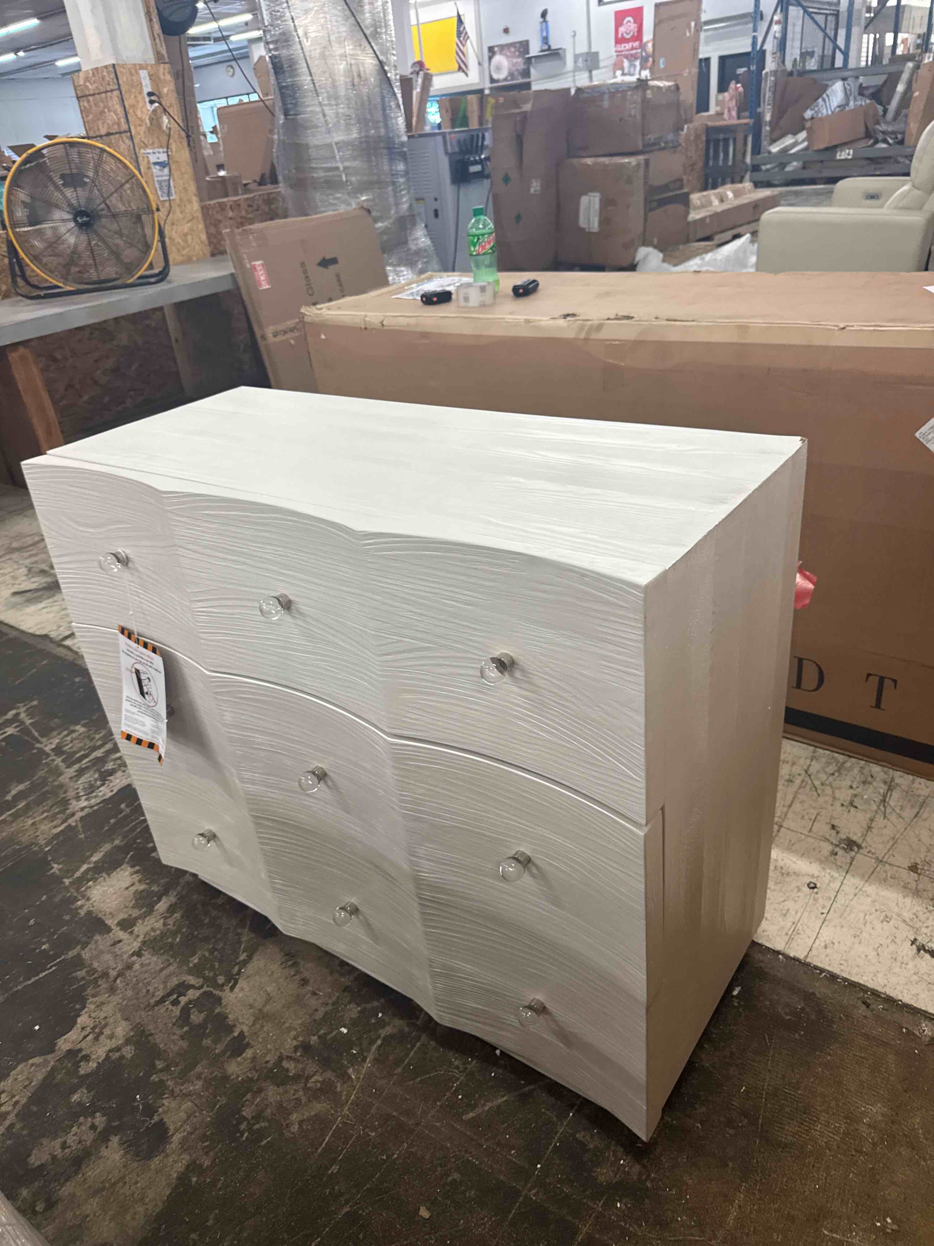 https://s3.amazonaws.com/lotting-images-prod/phillipi/YEL5020077_1755802296449.jpeg