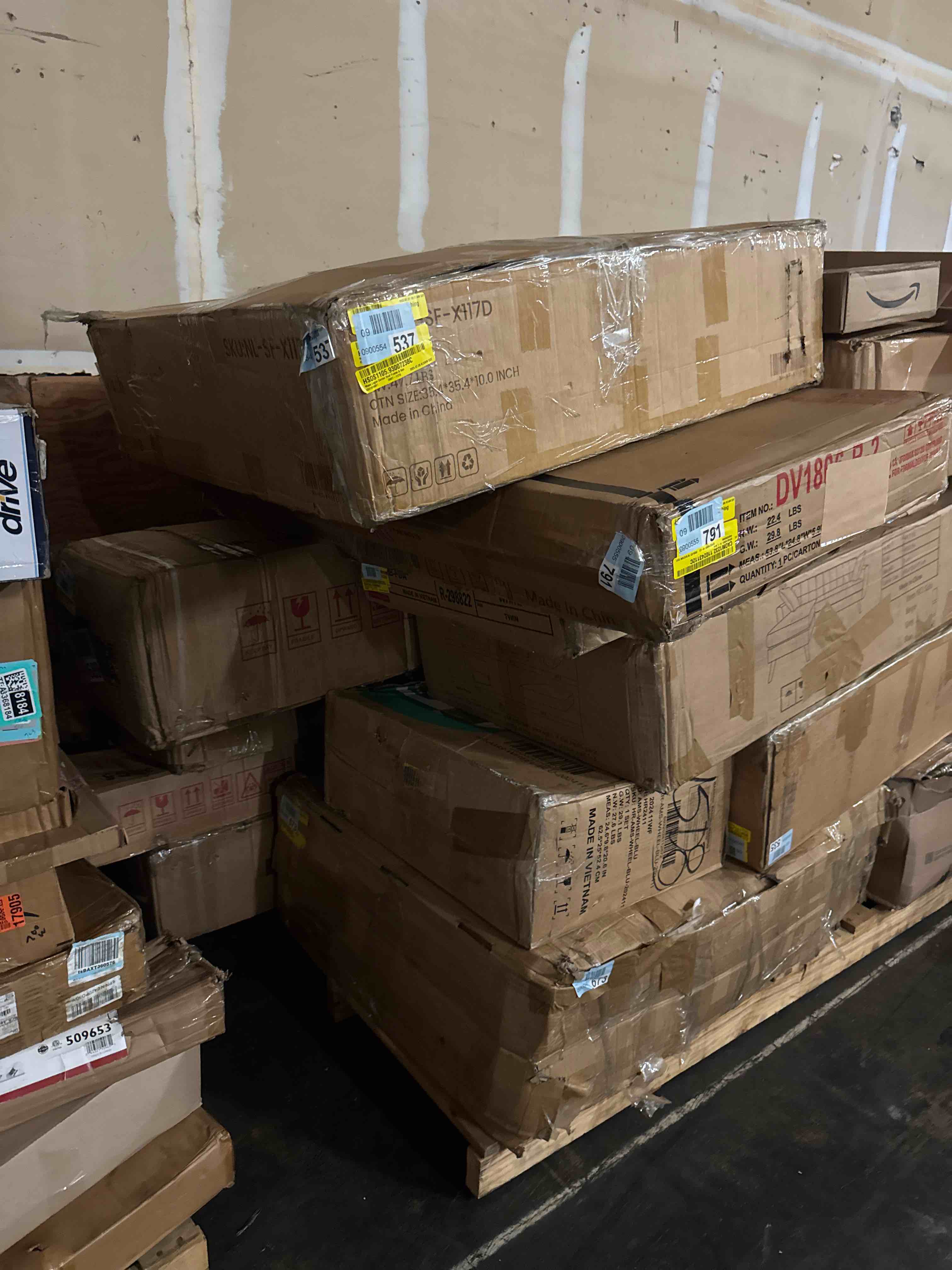 https://s3.amazonaws.com/lotting-images-prod/phillipi/YEL5020155_1755534833051.jpeg
