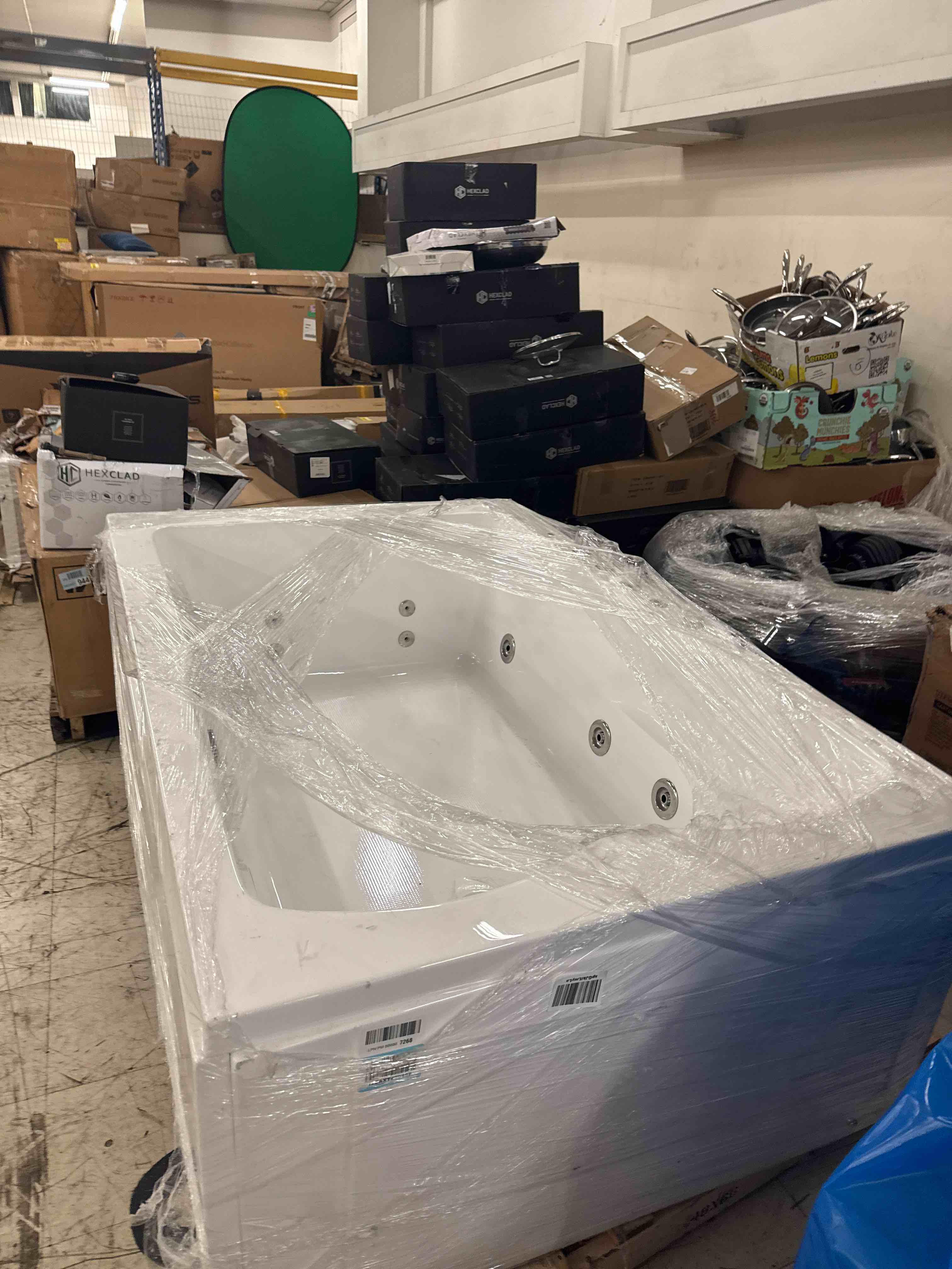https://s3.amazonaws.com/lotting-images-prod/phillipi/YEL5020197_1755804899605.jpeg
