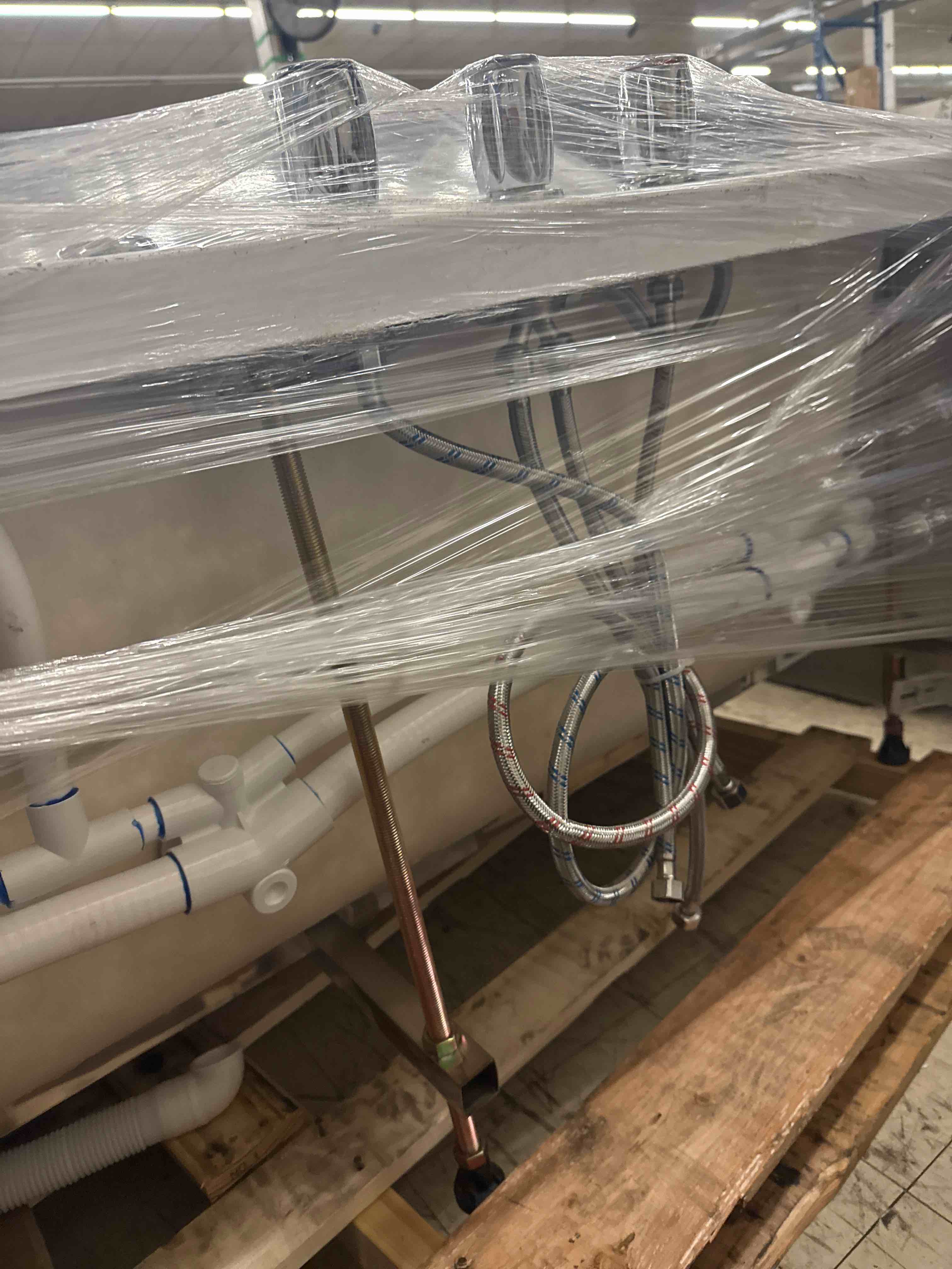 https://s3.amazonaws.com/lotting-images-prod/phillipi/YEL5020197_1755804914667.jpeg