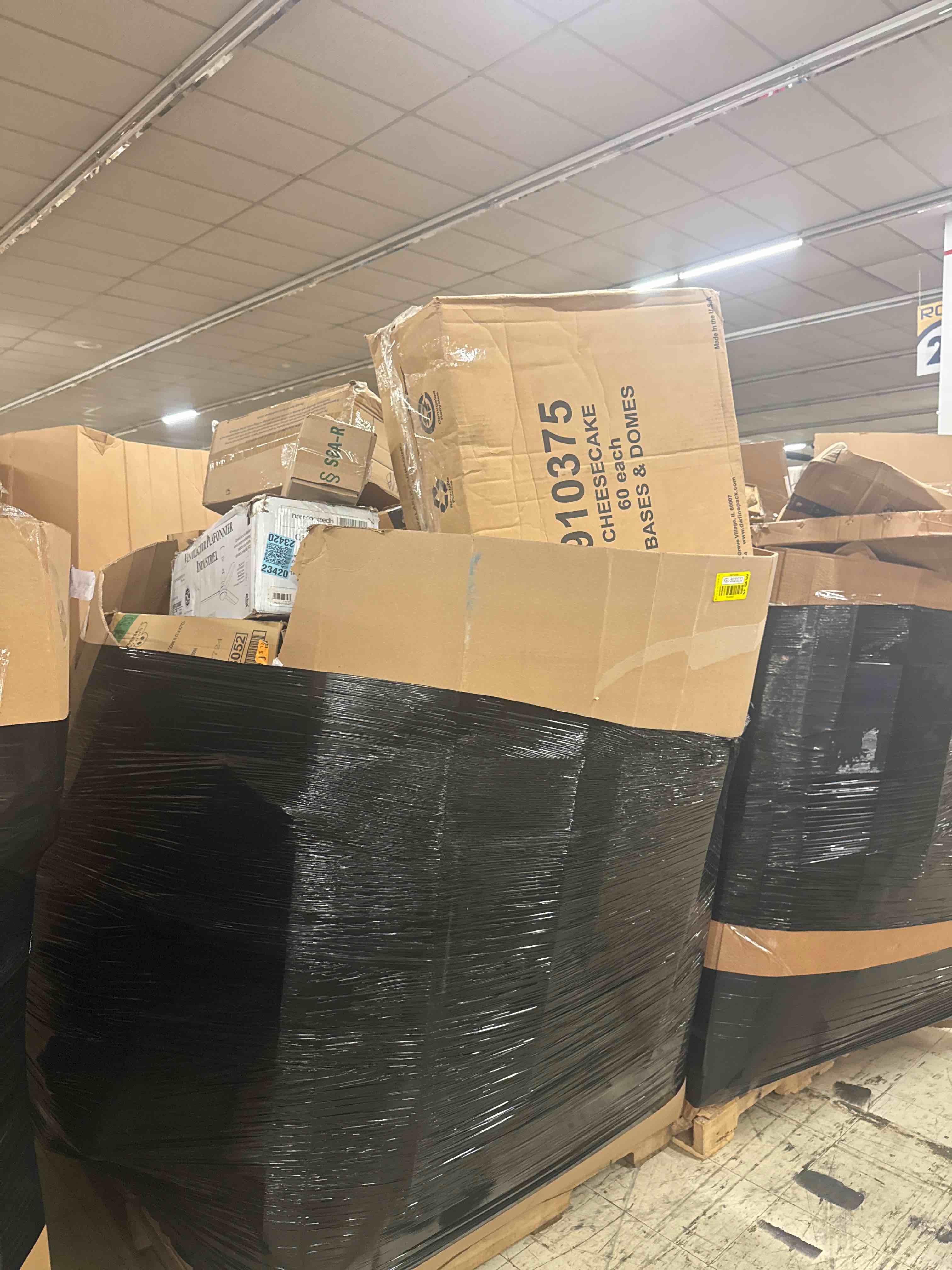 https://s3.amazonaws.com/lotting-images-prod/phillipi/YEL5020232_1756305577385.jpeg